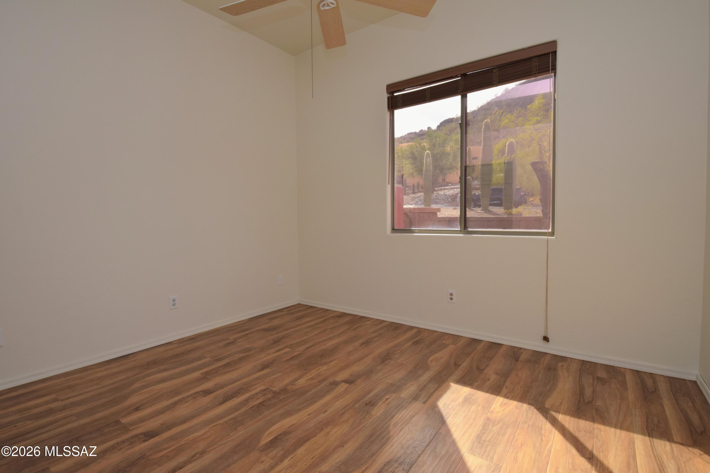 Los Morteros Est. (1-32) - Residential Lease