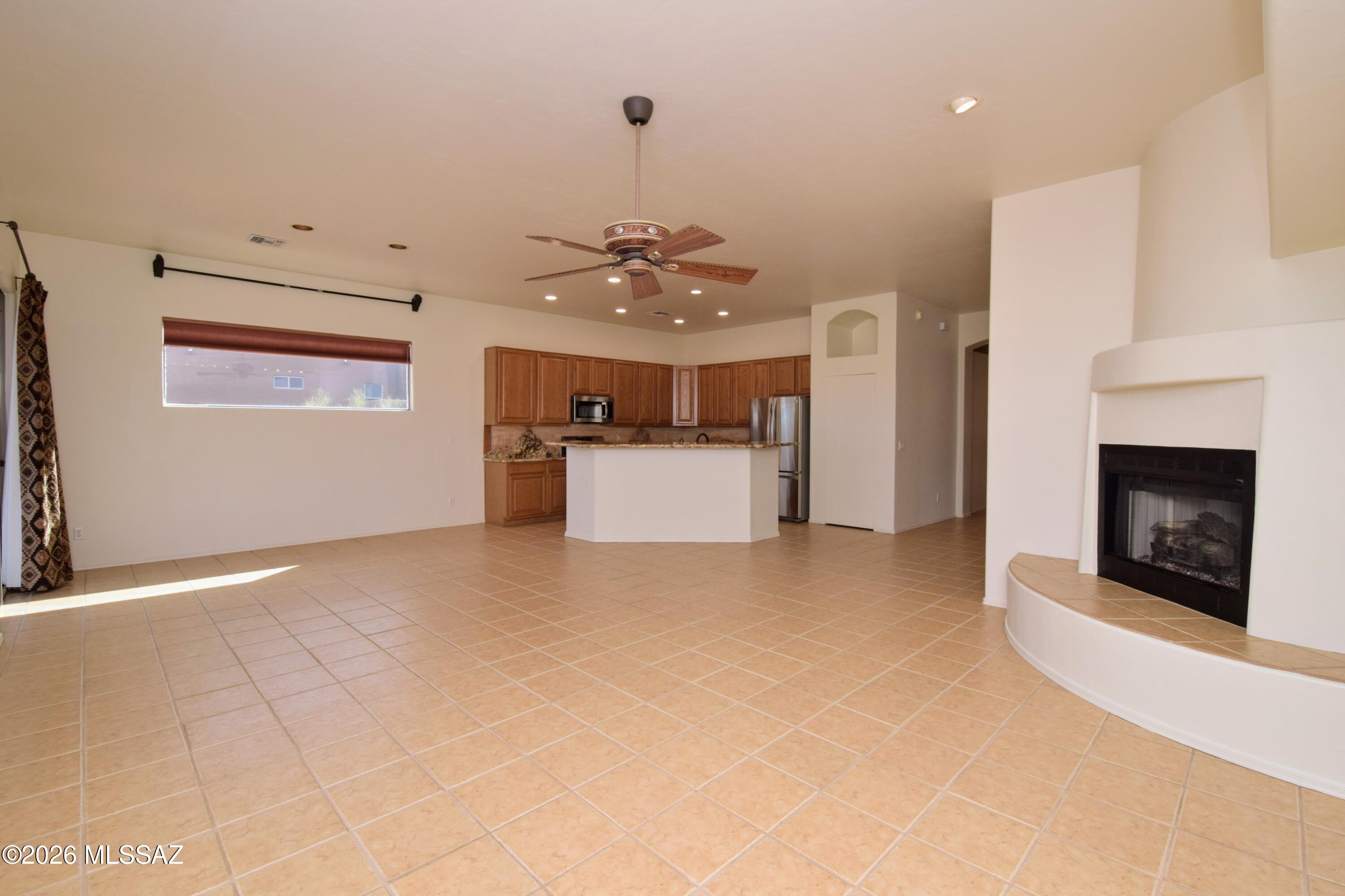 Los Morteros Est. (1-32) - Residential Lease