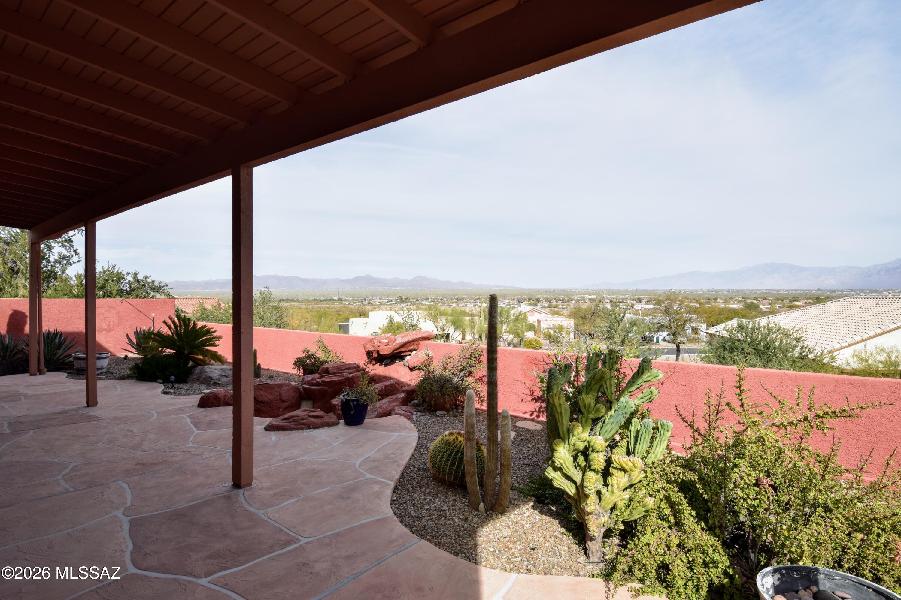Los Morteros Est. (1-32) - Residential Lease