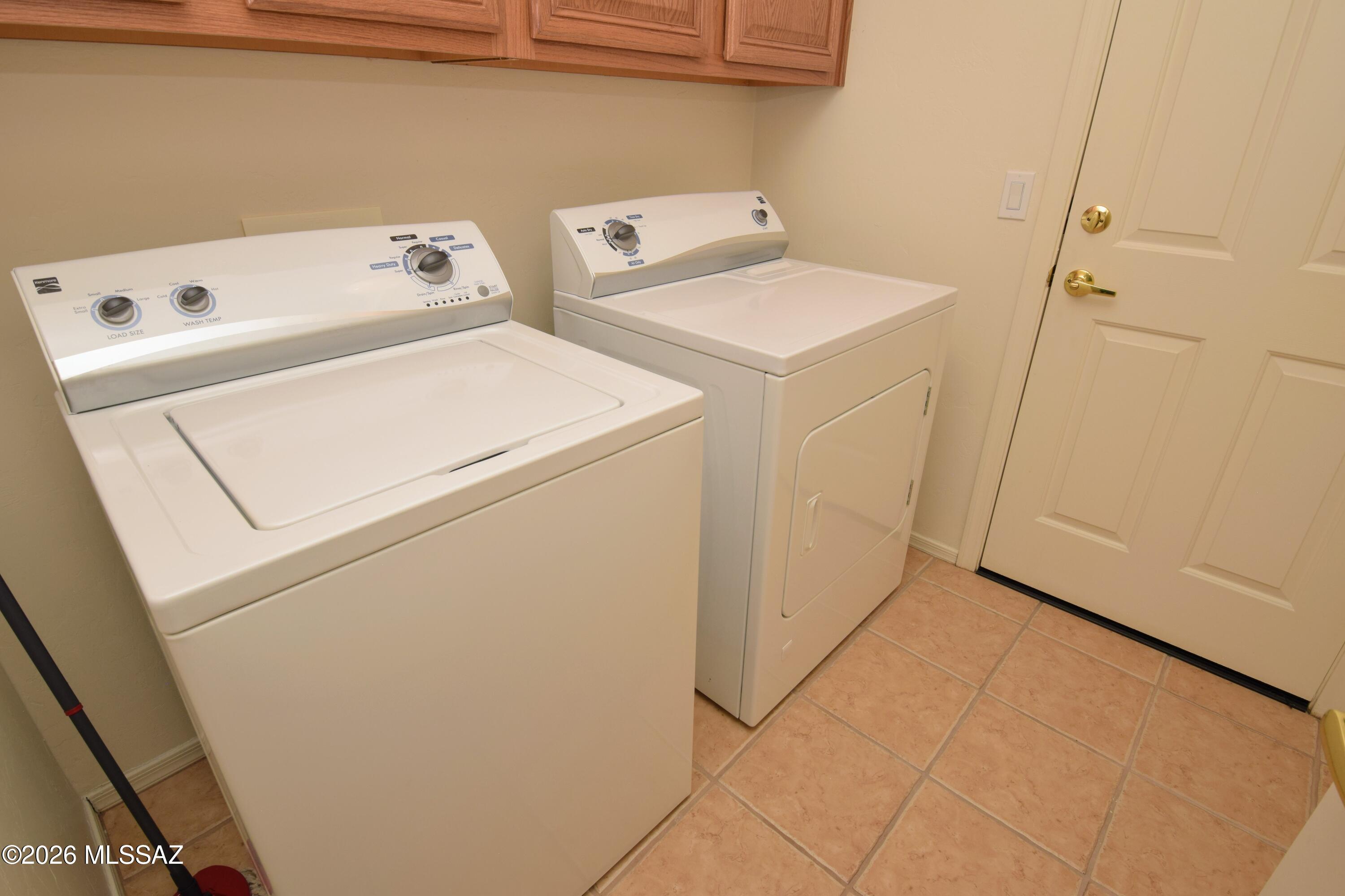 Los Morteros Est. (1-32) - Residential Lease