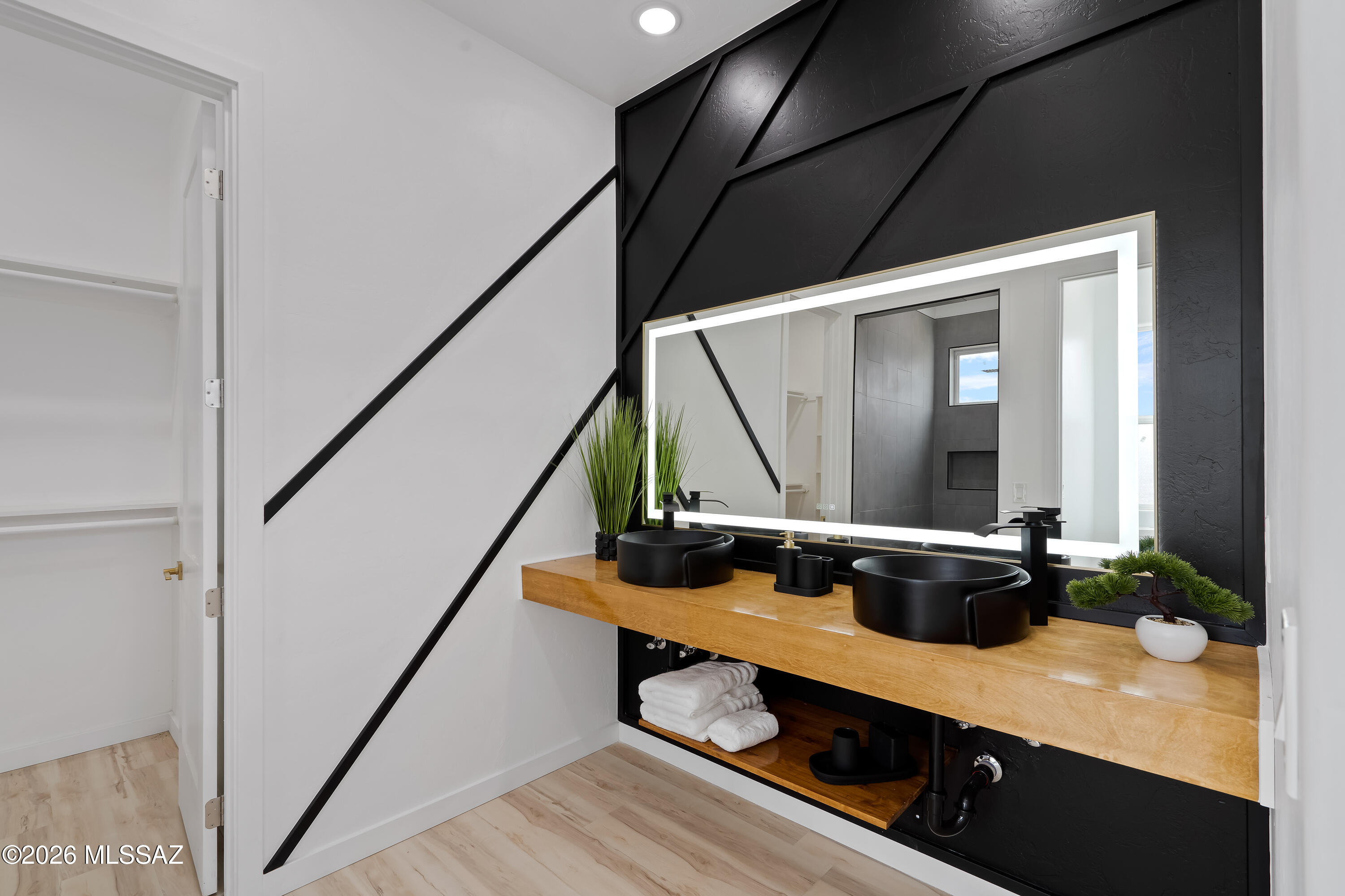 Rio Rico Villas 11 - Residential