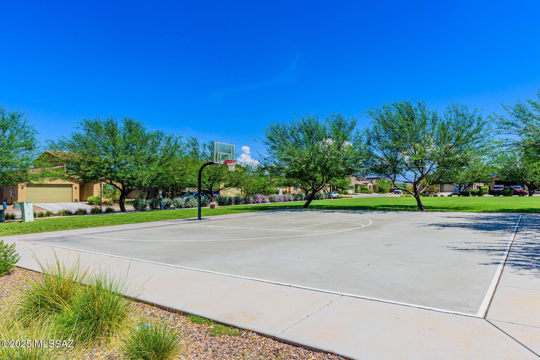 La Estancia De Tucson (411-664) - Residential Lease