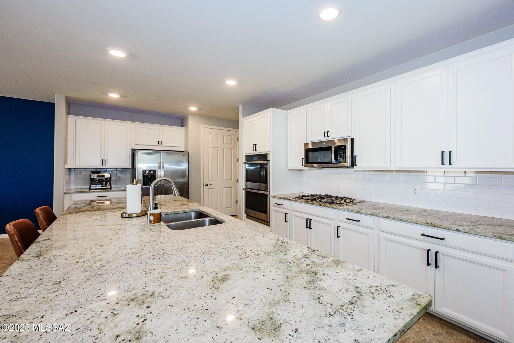 La Estancia De Tucson (411-664) - Residential Lease