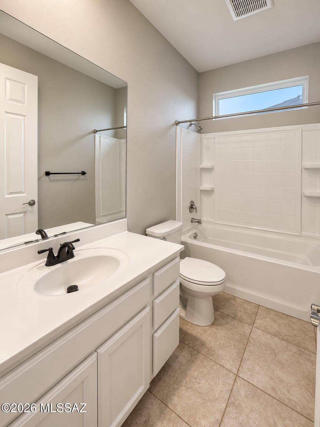 La Estancia De Tucson (411-664) - Residential Lease