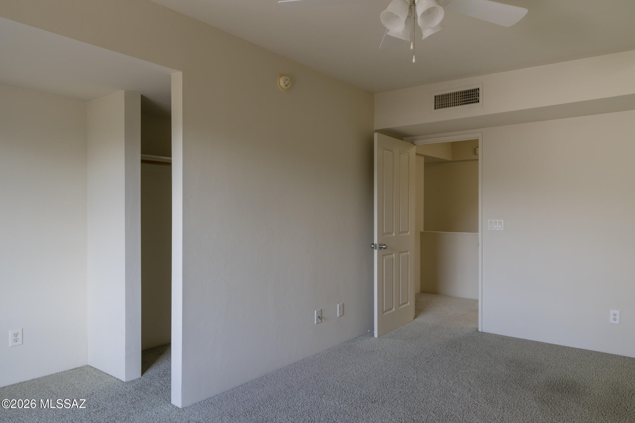 Country Club At The River (1-32) - Residential