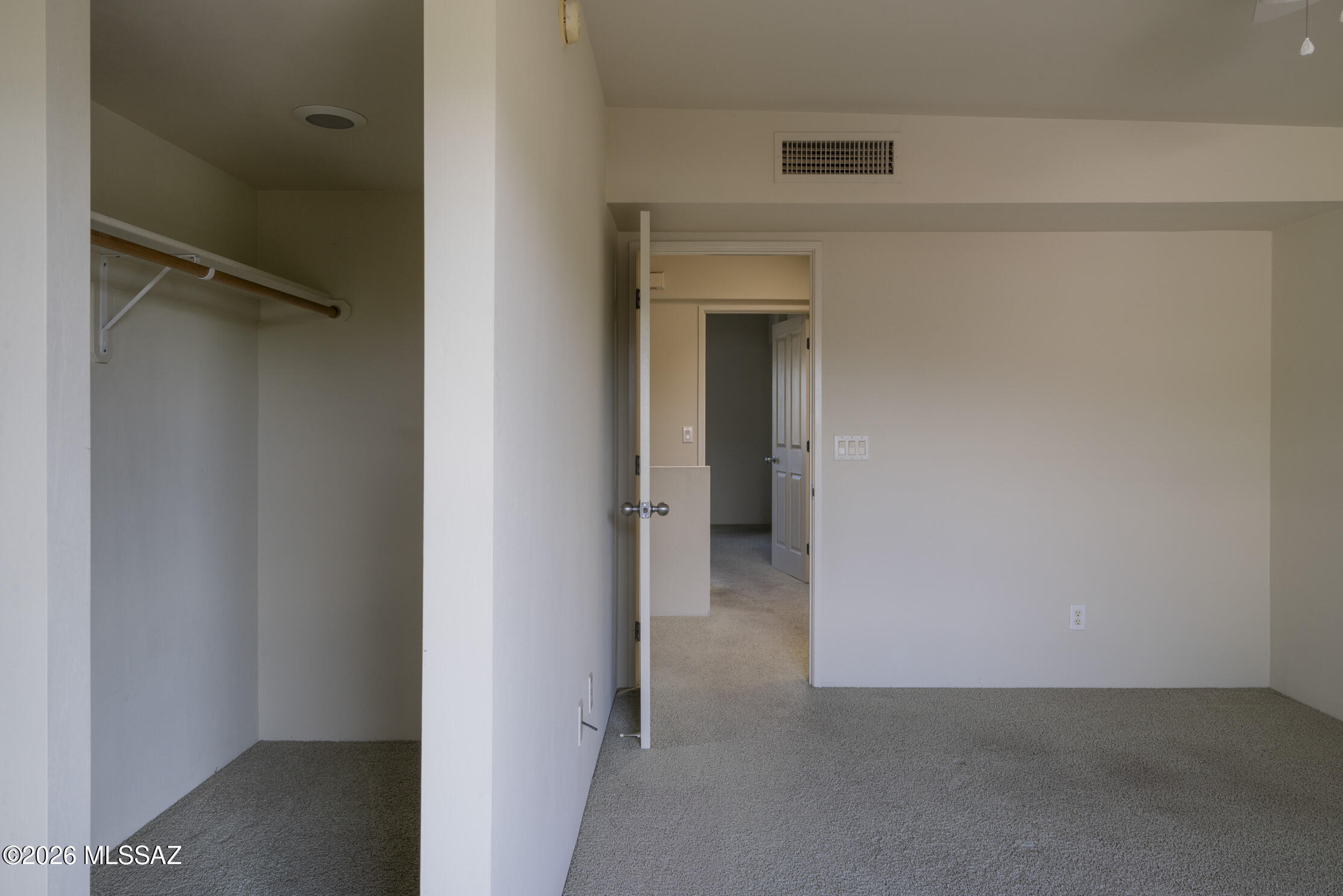 Country Club At The River (1-32) - Residential