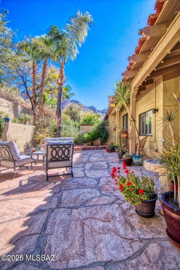 El Conquistador Resort Patio Homes (155-193) - Residential Lease