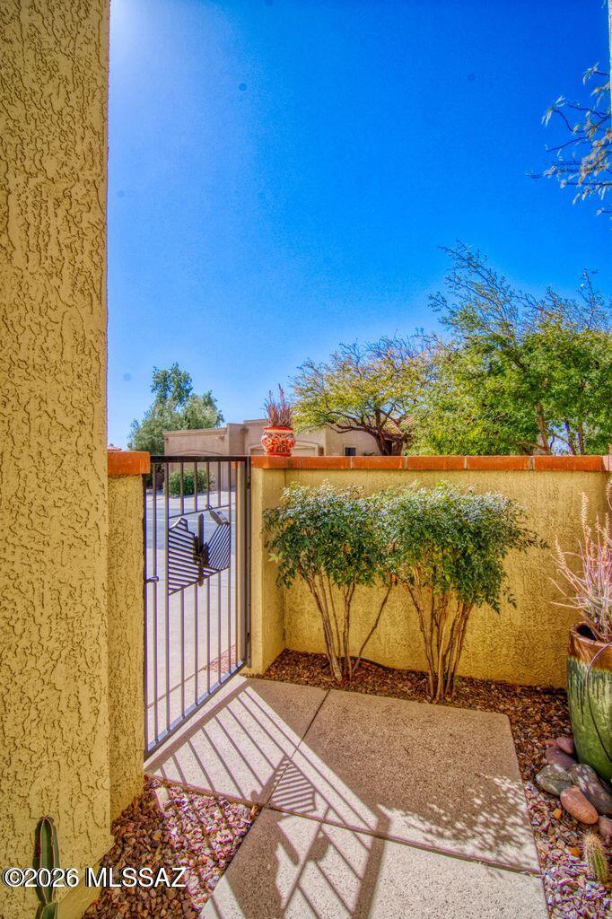 El Conquistador Resort Patio Homes (155-193) - Residential Lease