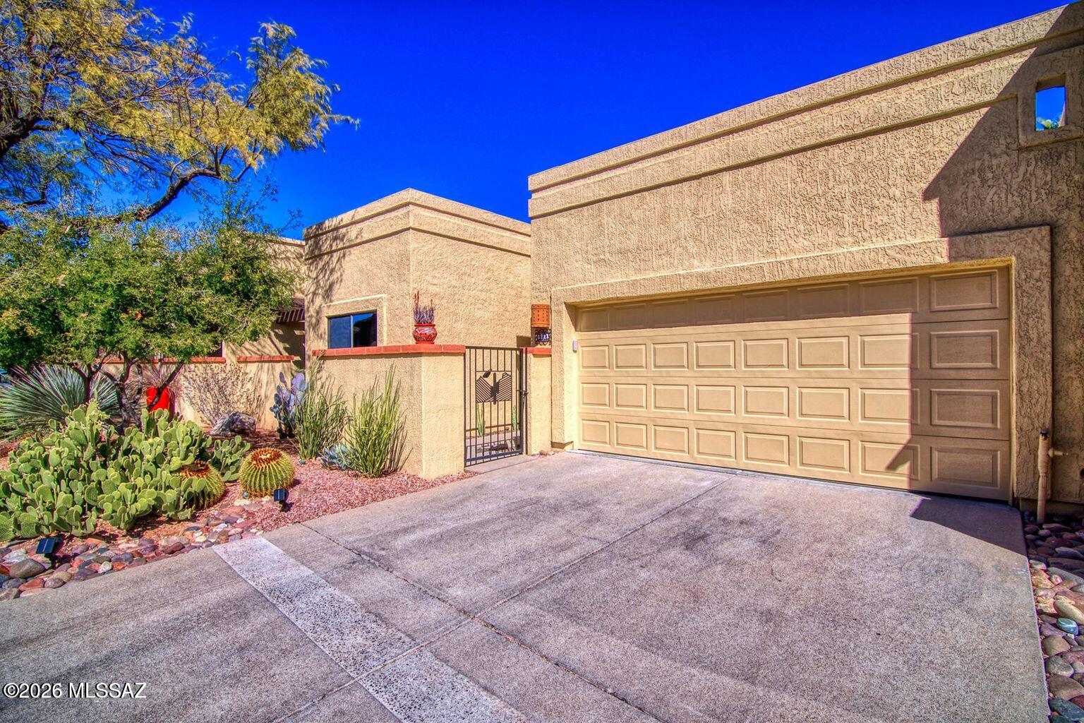 El Conquistador Resort Patio Homes (155-193) - Residential Lease