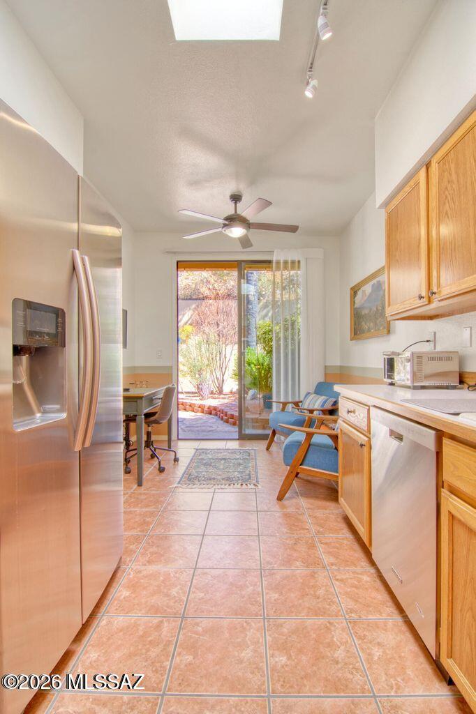 El Conquistador Resort Patio Homes (155-193) - Residential Lease
