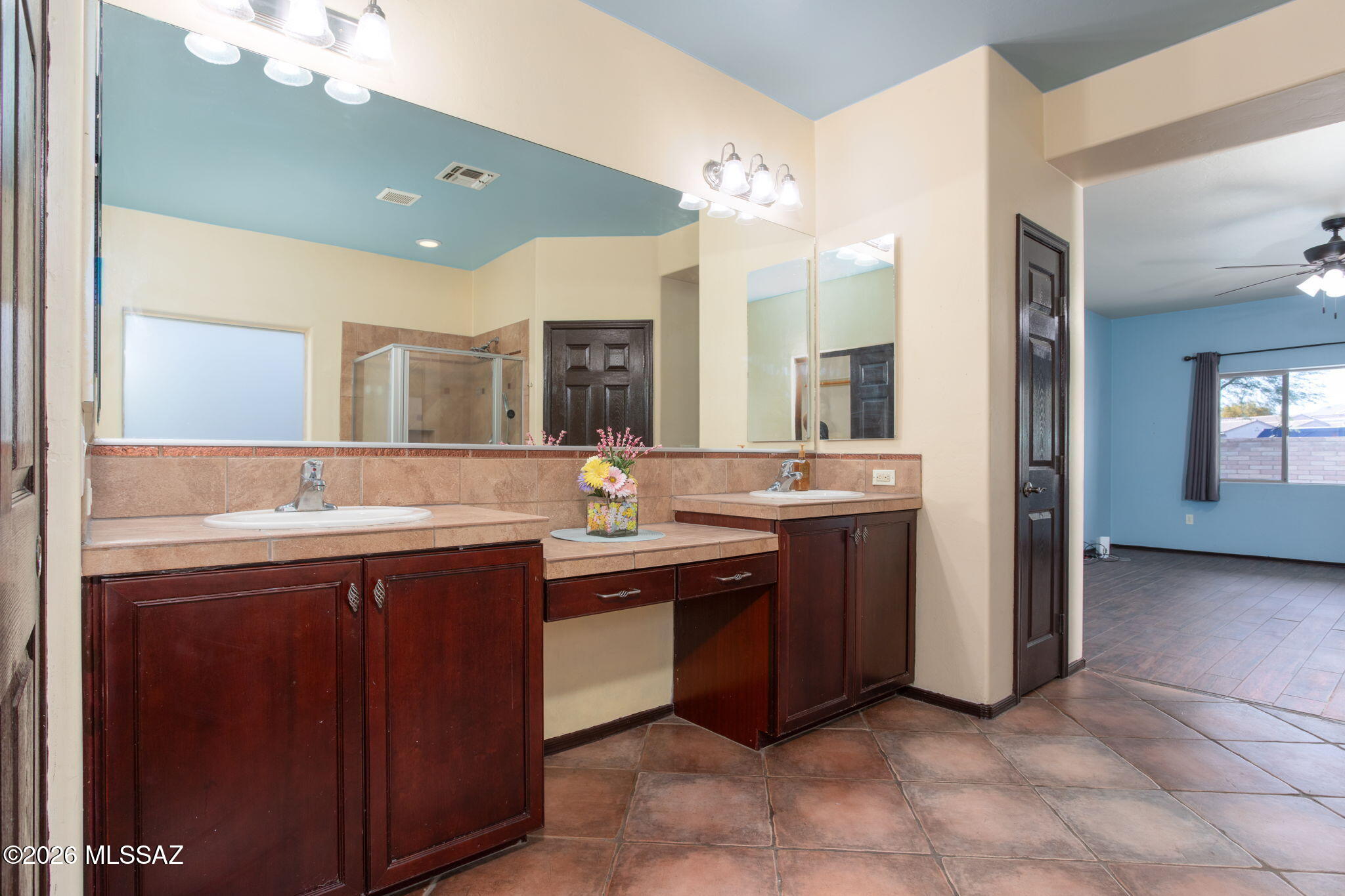 Continental Reserve Blk. 1 & 7 (1-61) - Residential