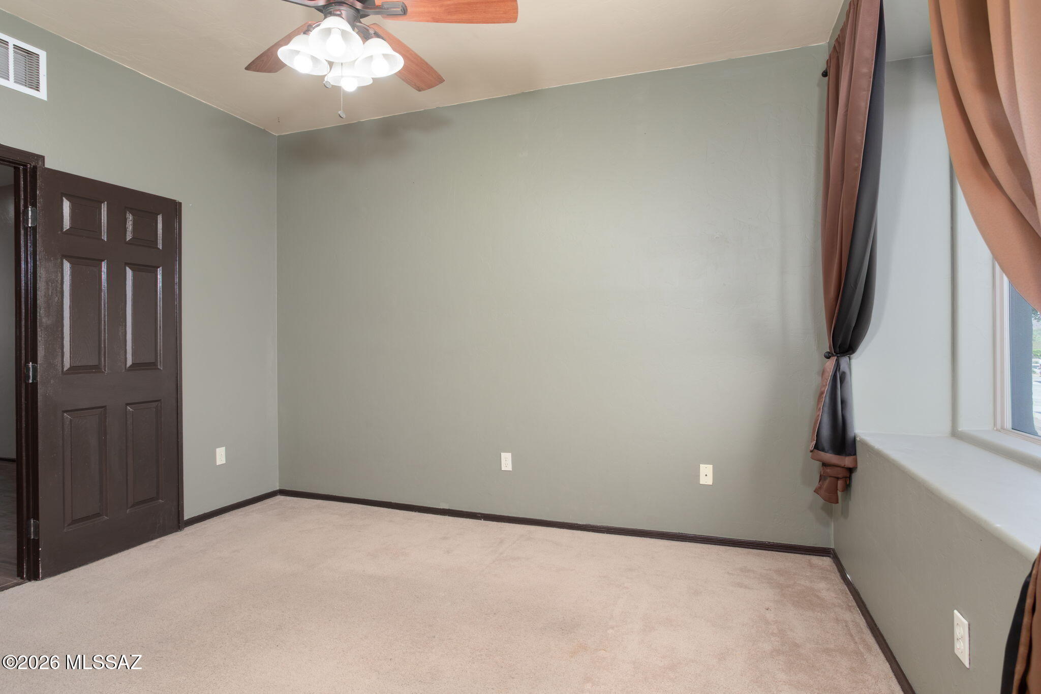 Continental Reserve Blk. 1 & 7 (1-61) - Residential