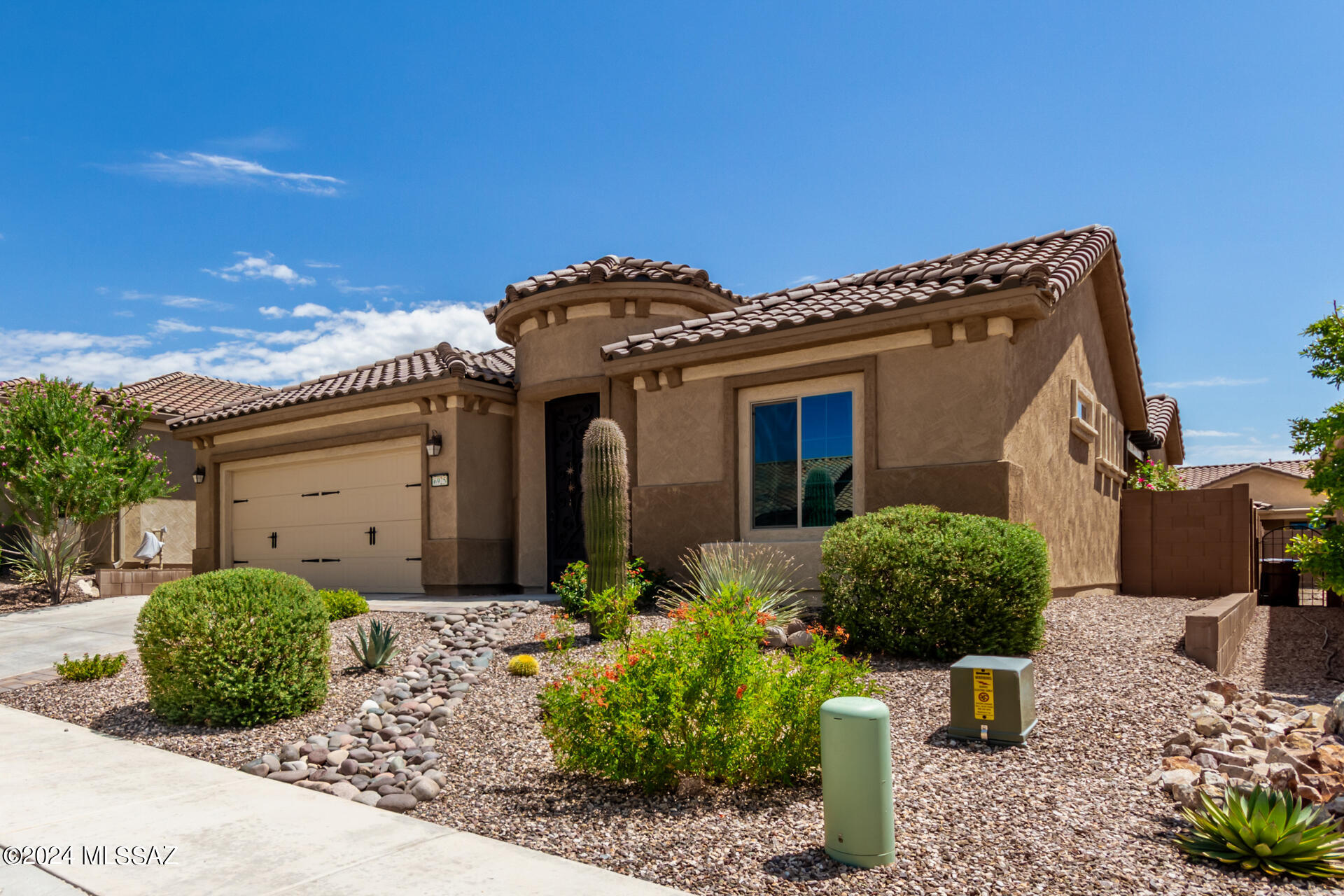 Del Webb At Dove Mountain SQ20131930189 - Residential