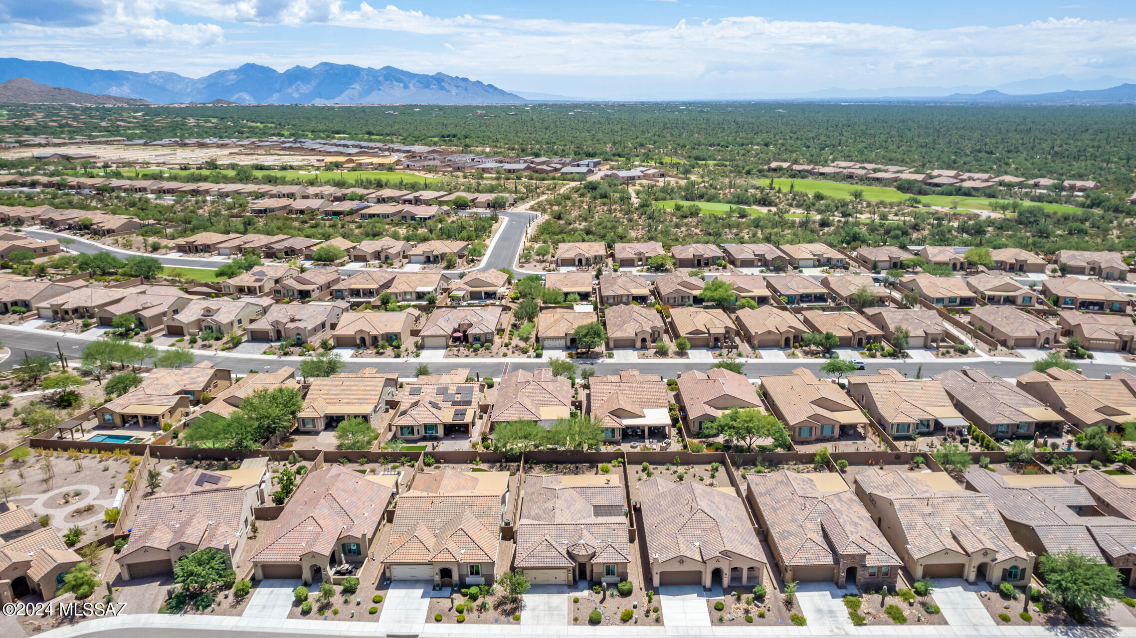Del Webb At Dove Mountain SQ20131930189 - Residential