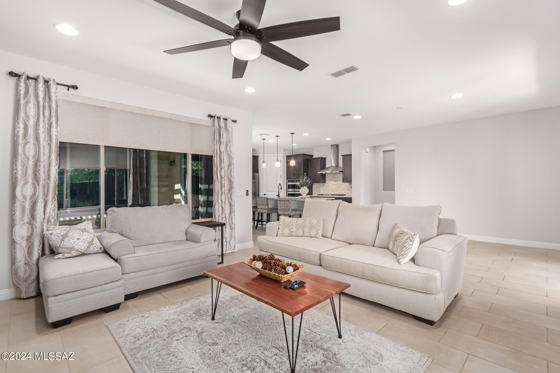Del Webb At Dove Mountain SQ20131930189 - Residential