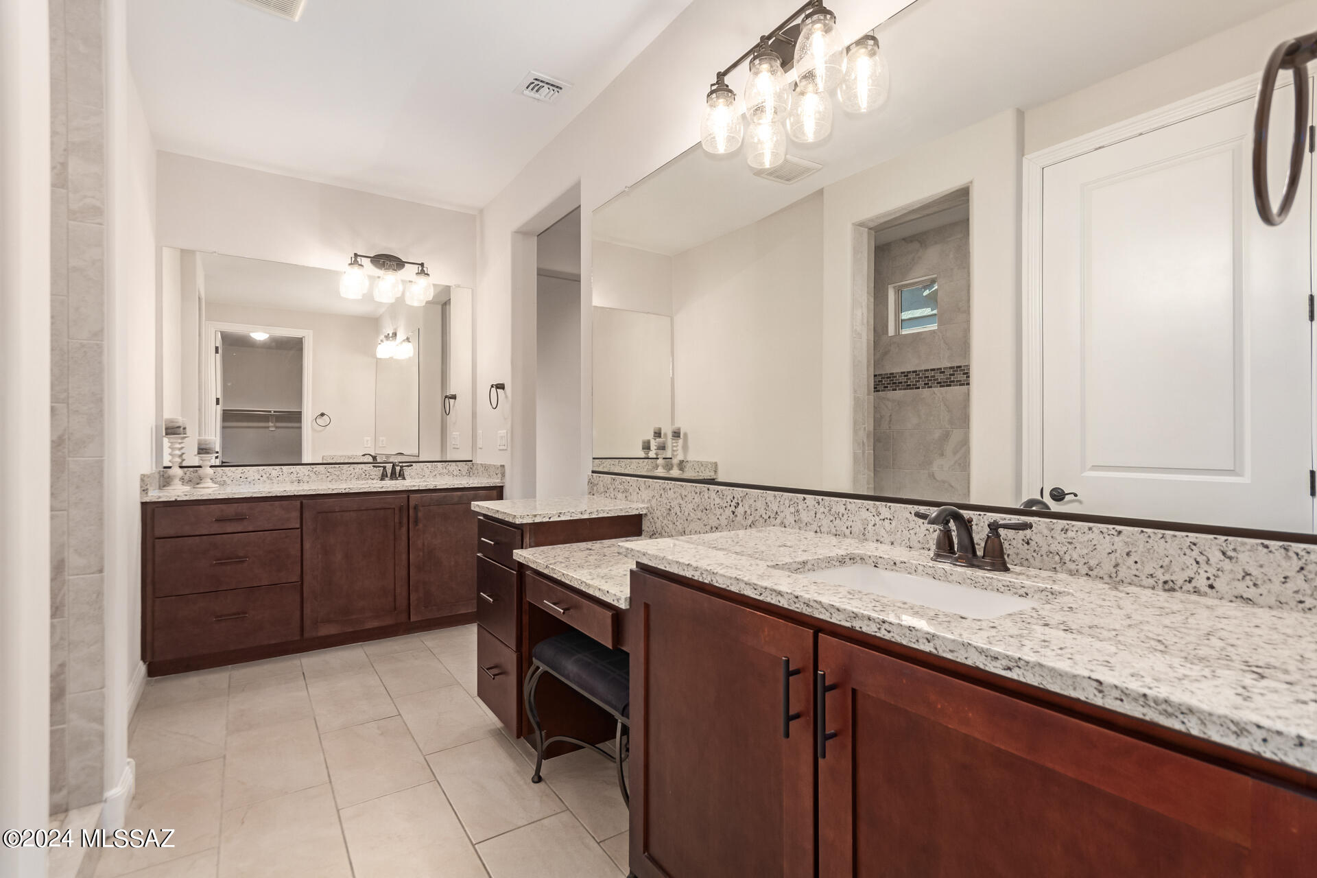 Del Webb At Dove Mountain SQ20131930189 - Residential