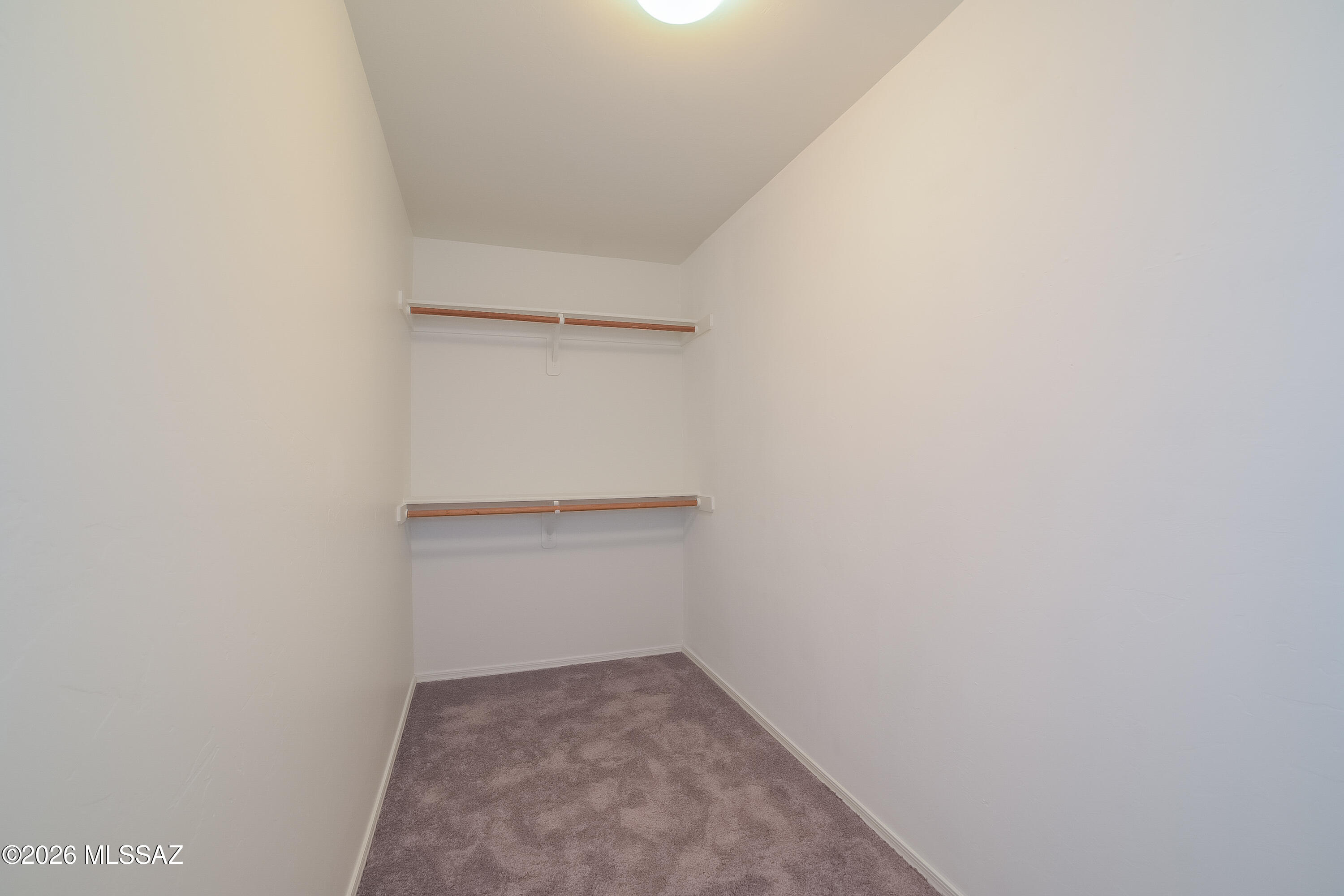 Valencia Reserve (1-326) - Residential Lease