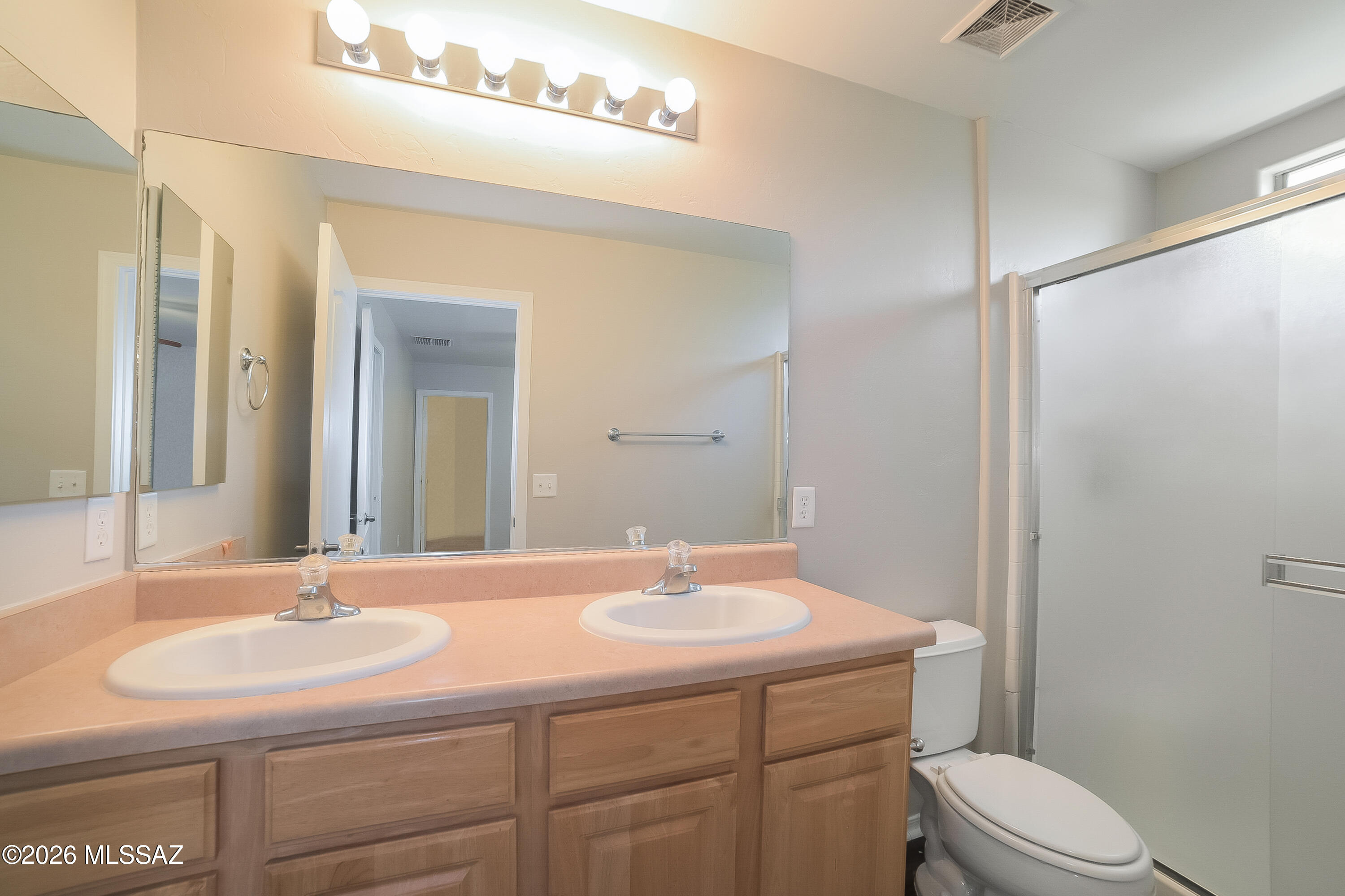 Valencia Reserve (1-326) - Residential Lease