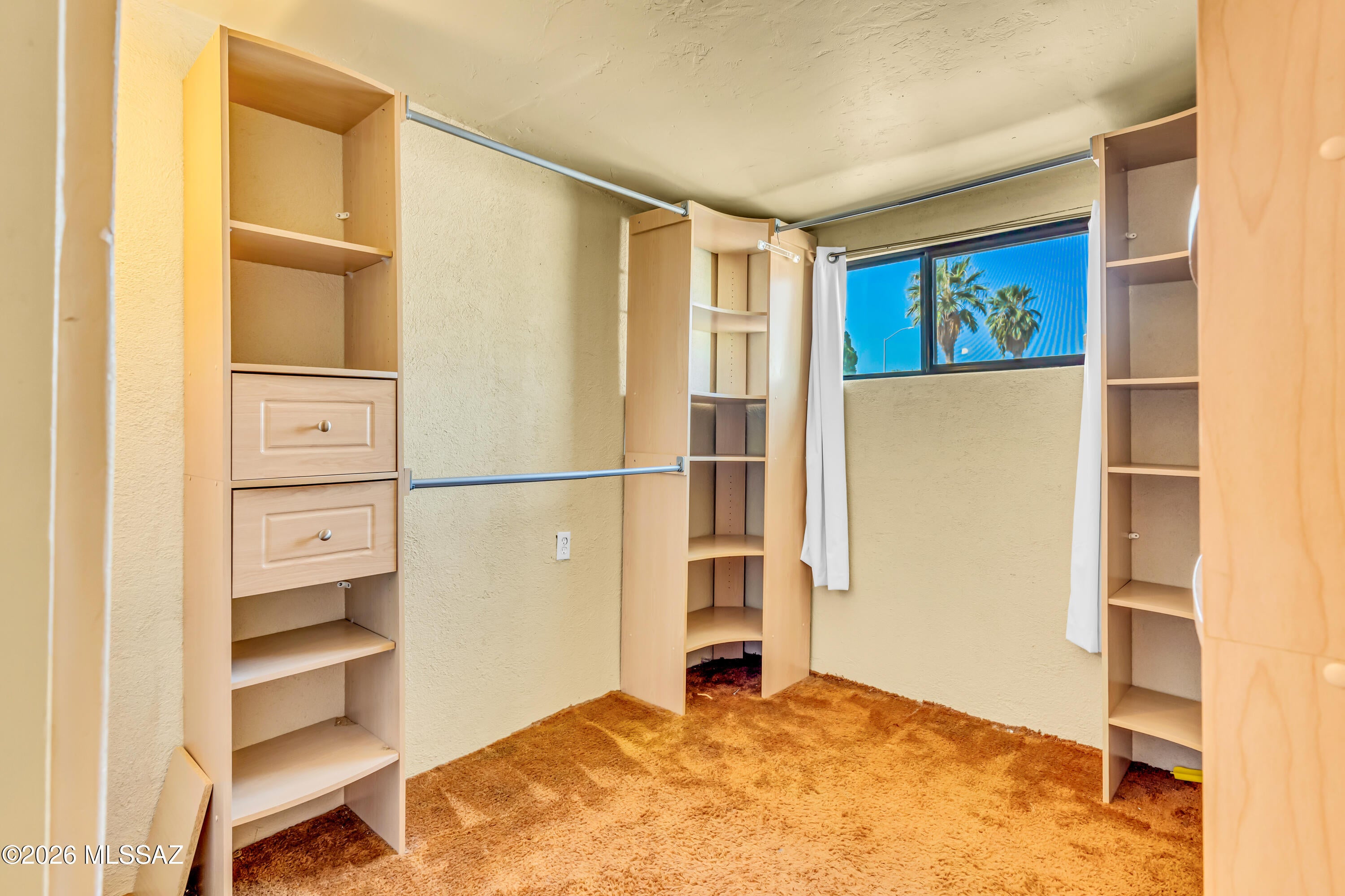 Miracle Mile Manor - Residential