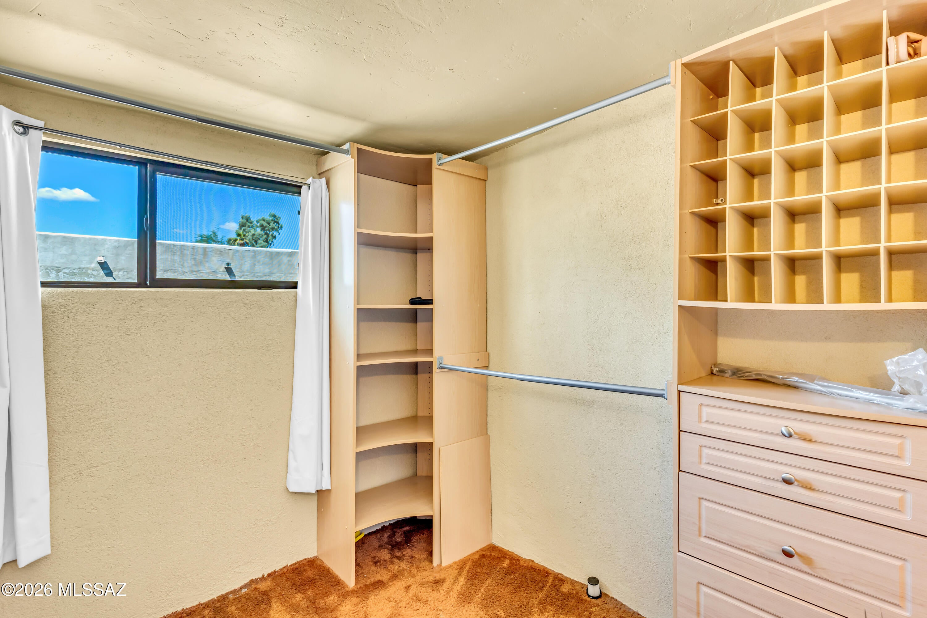 Miracle Mile Manor - Residential