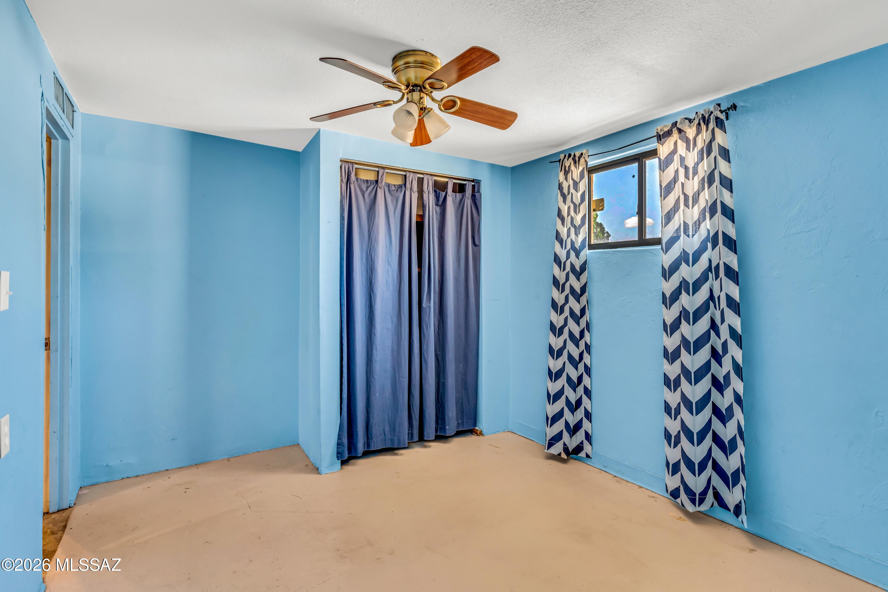 Miracle Mile Manor - Residential