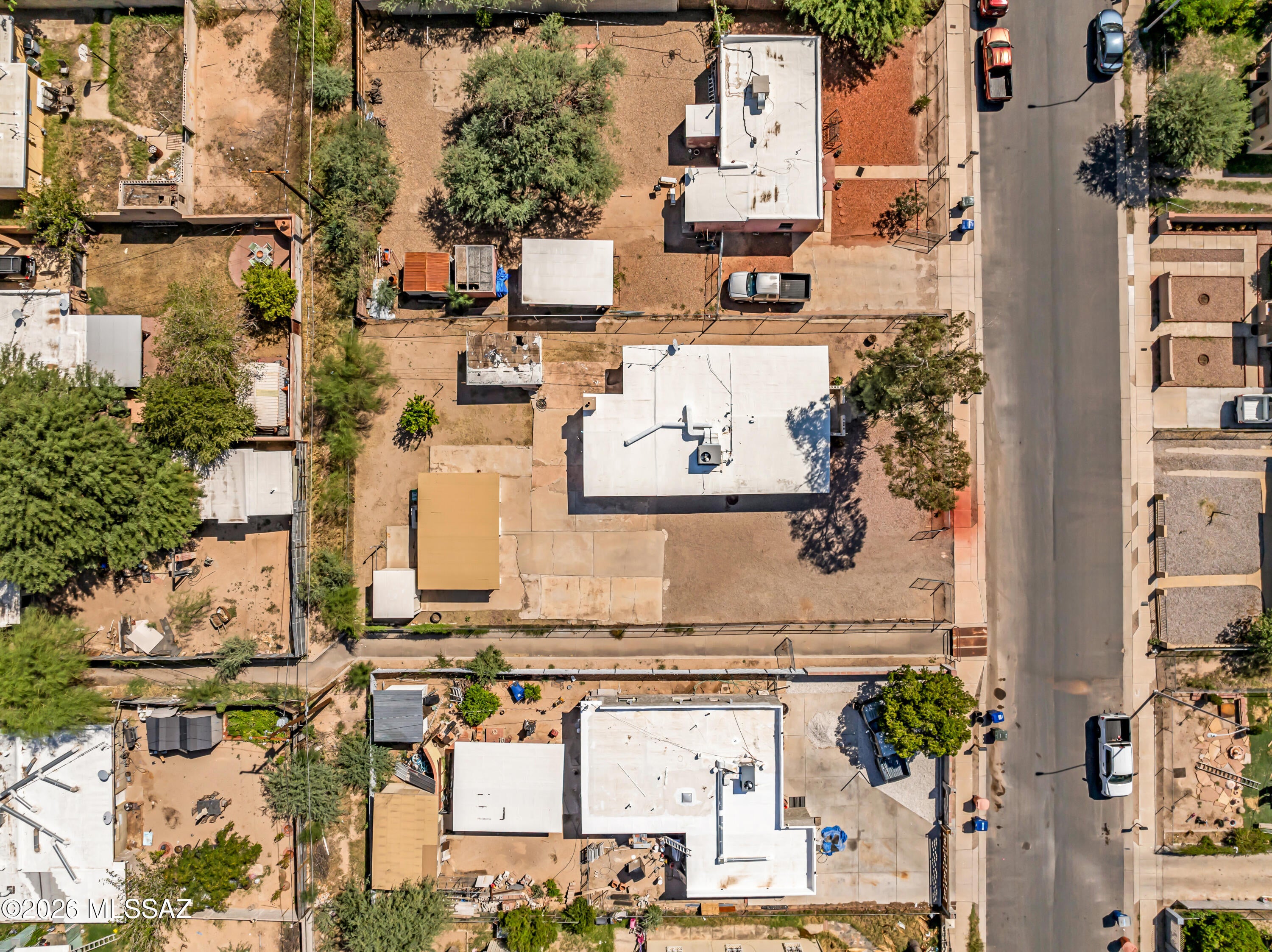 Miracle Mile Manor - Residential