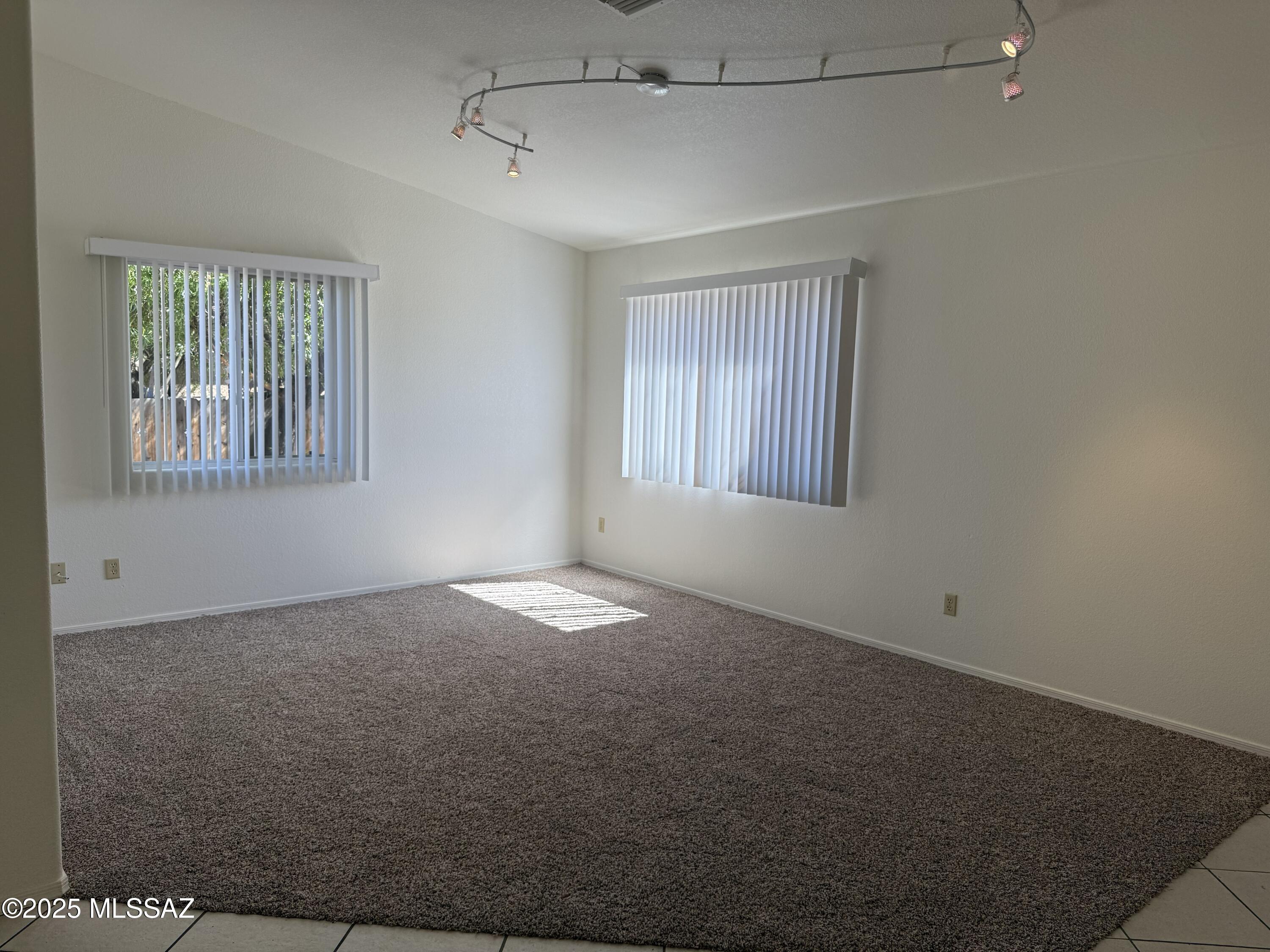 Sierra Sagrada (1-46) - Residential Lease