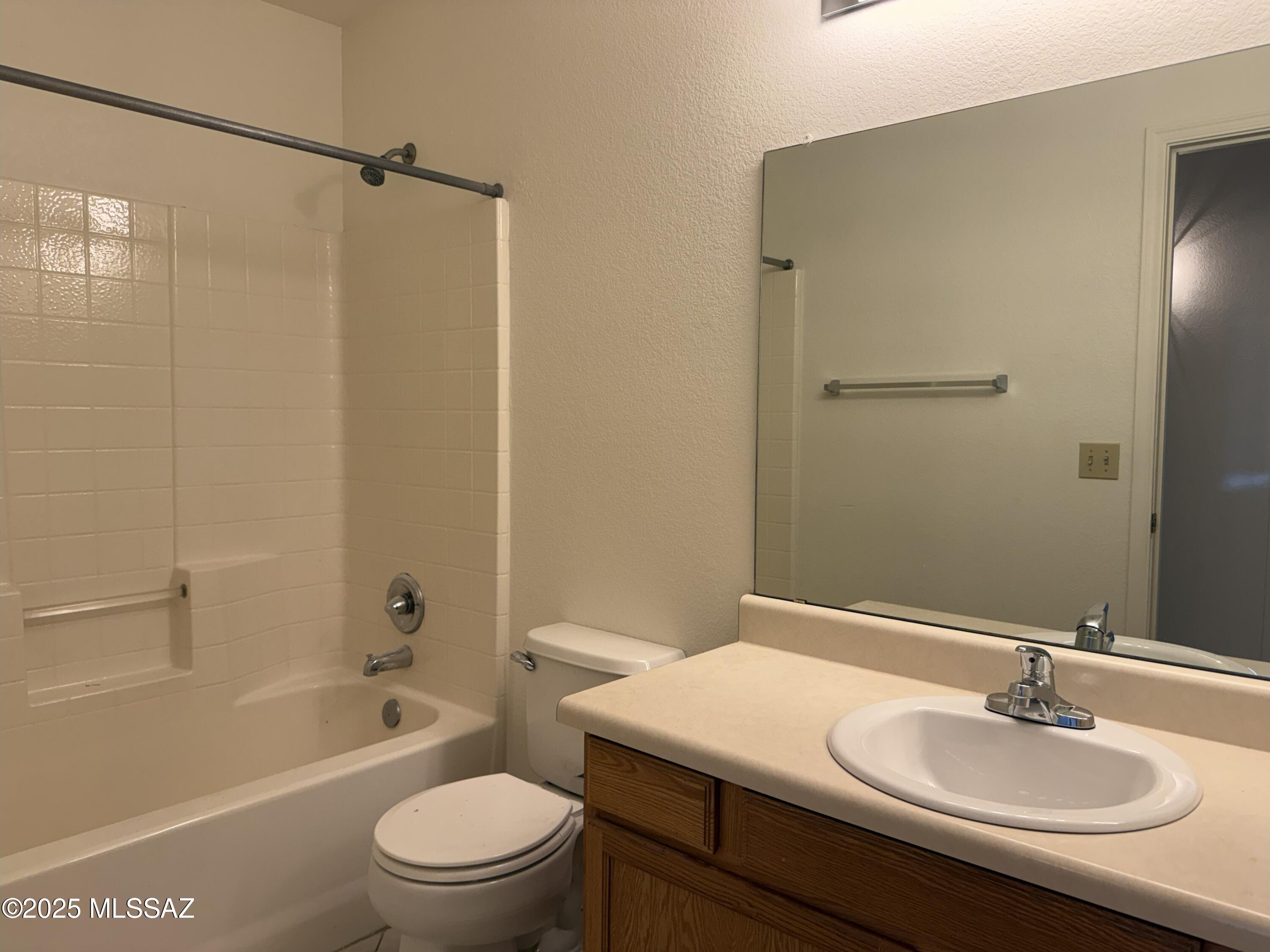 Sierra Sagrada (1-46) - Residential Lease