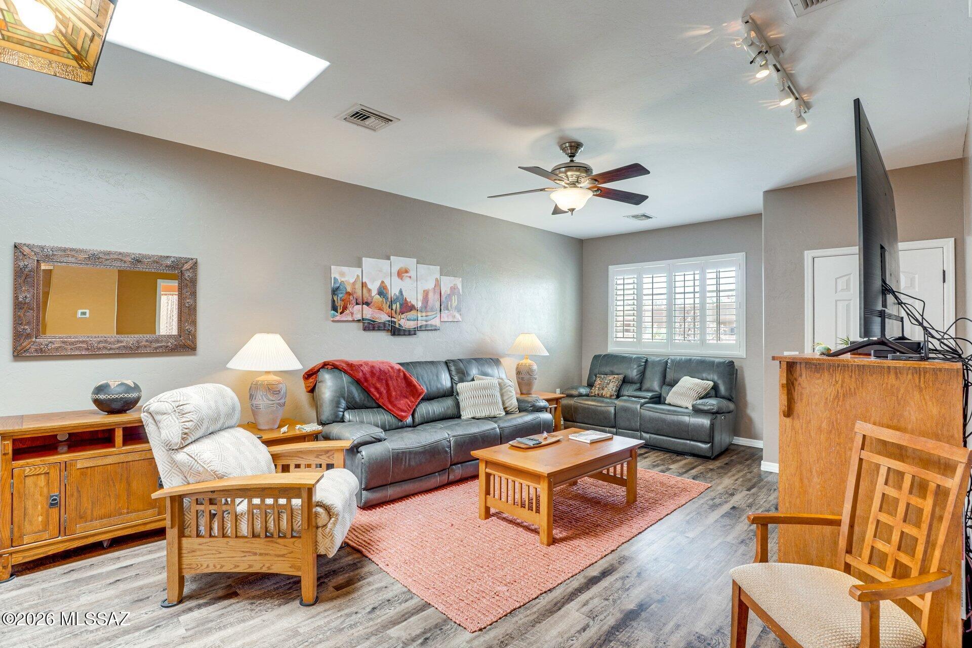 Roadhaven Resort Inc. - Residential
