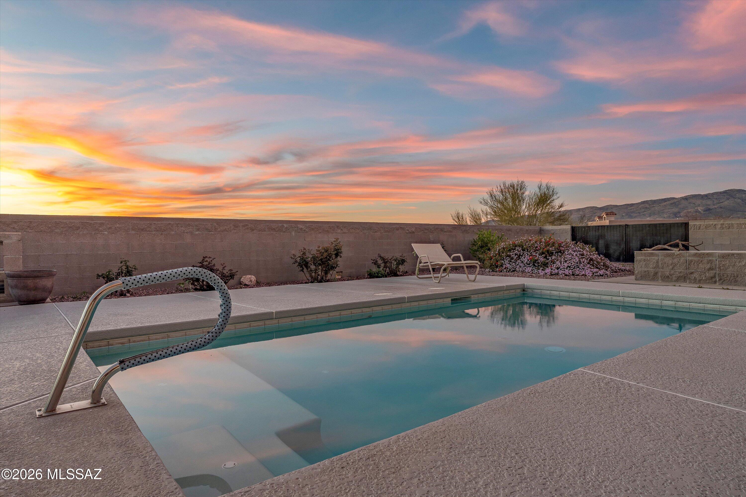 Coyote Creek (1-395) - Residential