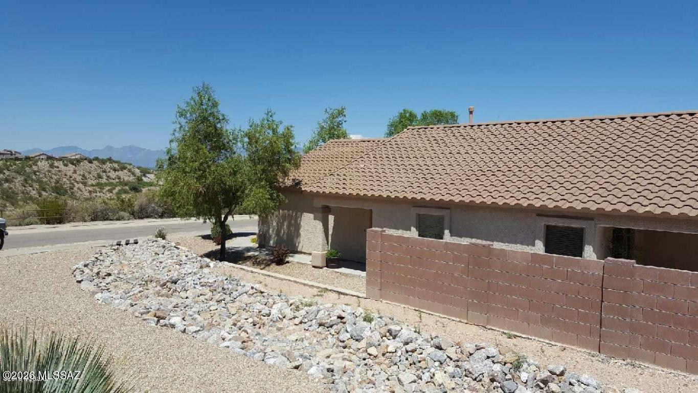 Rancho Del Lago (608-1030) - Residential Lease