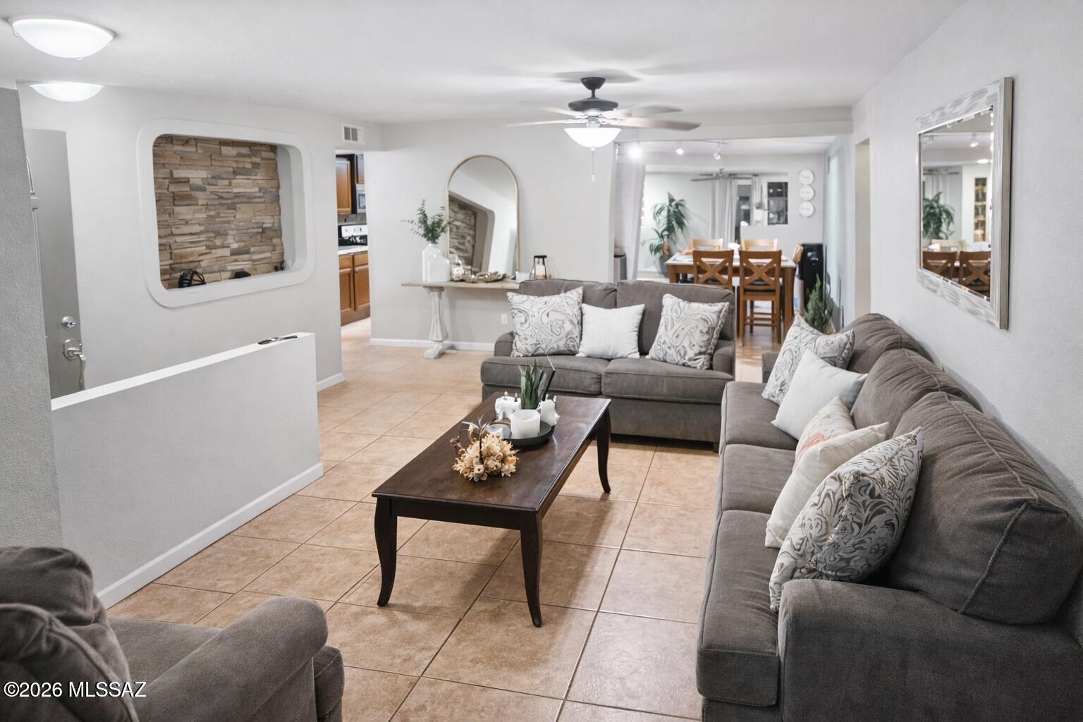Bravo 1 (128-301) - Residential