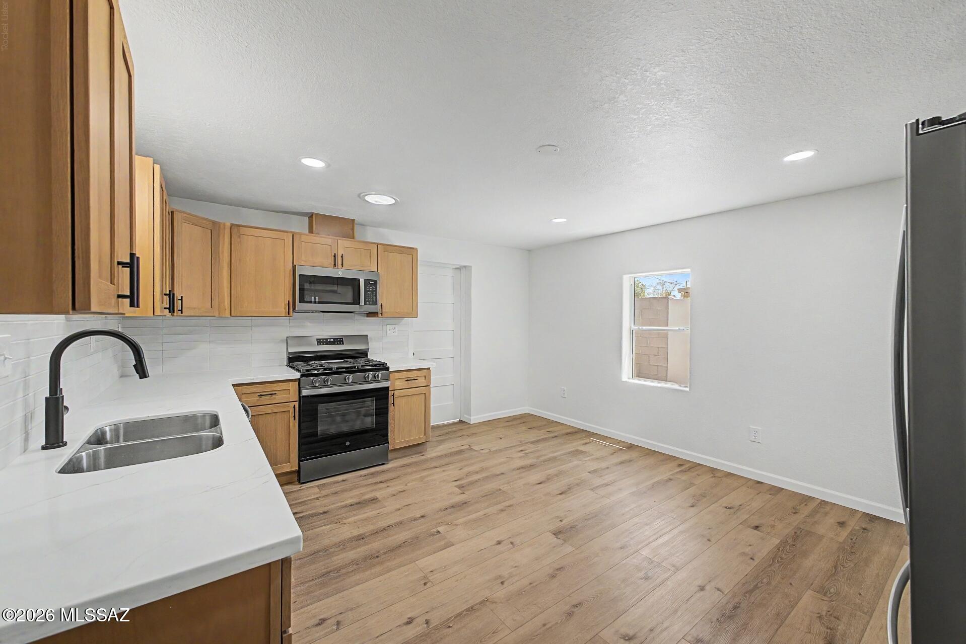 San Gabriel - Residential