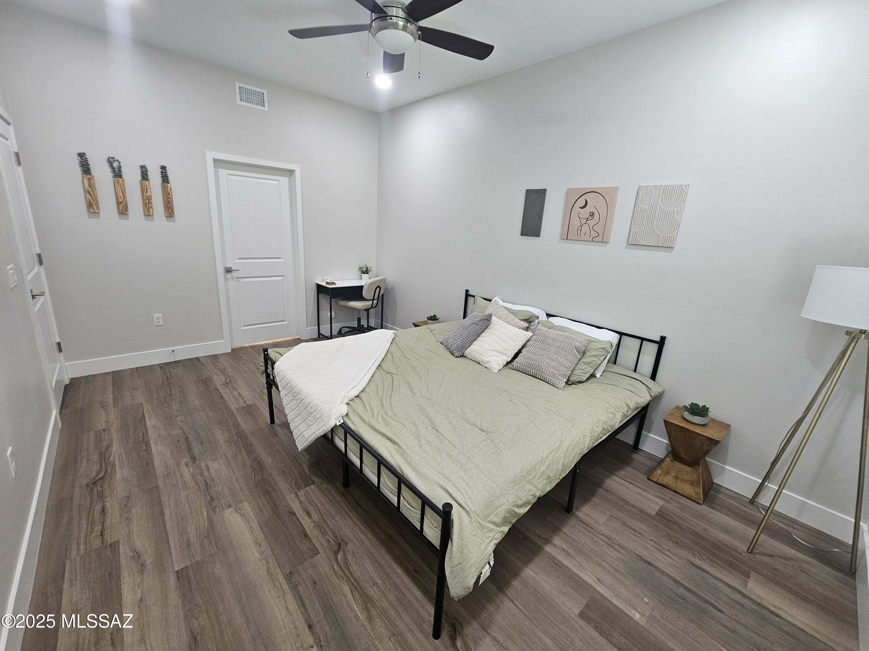Placita Escondida Bldgs 18-20 Units 1-204 - Residential
