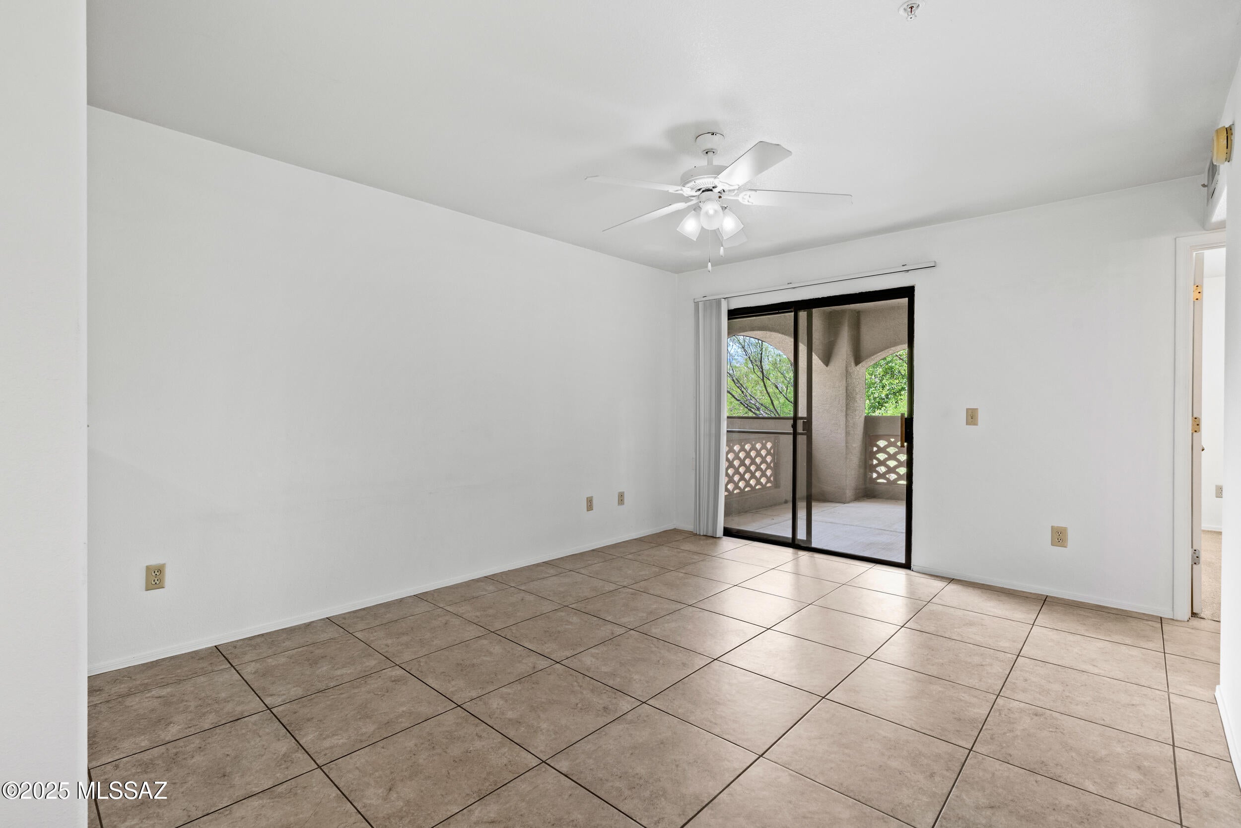 Veranda at Ventana Condominiums - Residential Lease