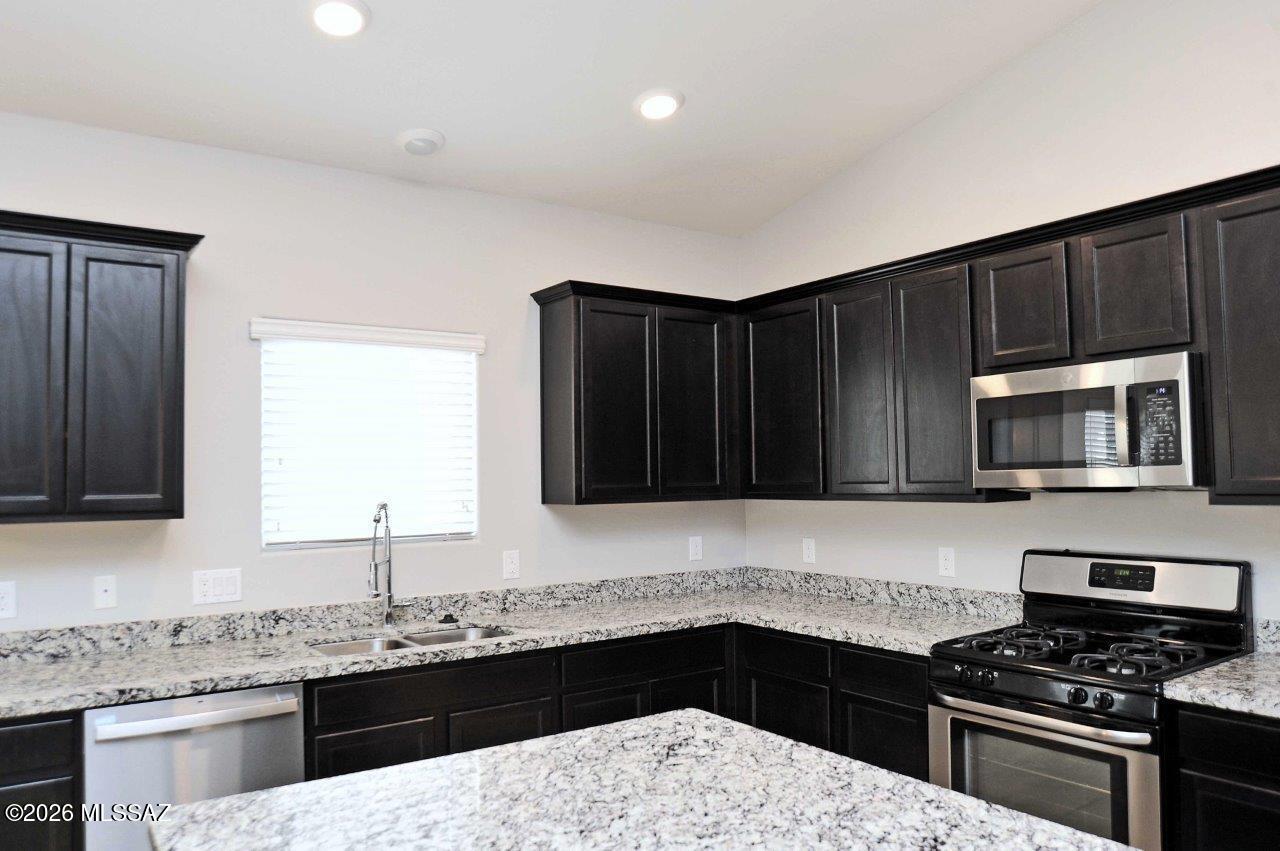 Saguaro Bloom Block 3 - Residential