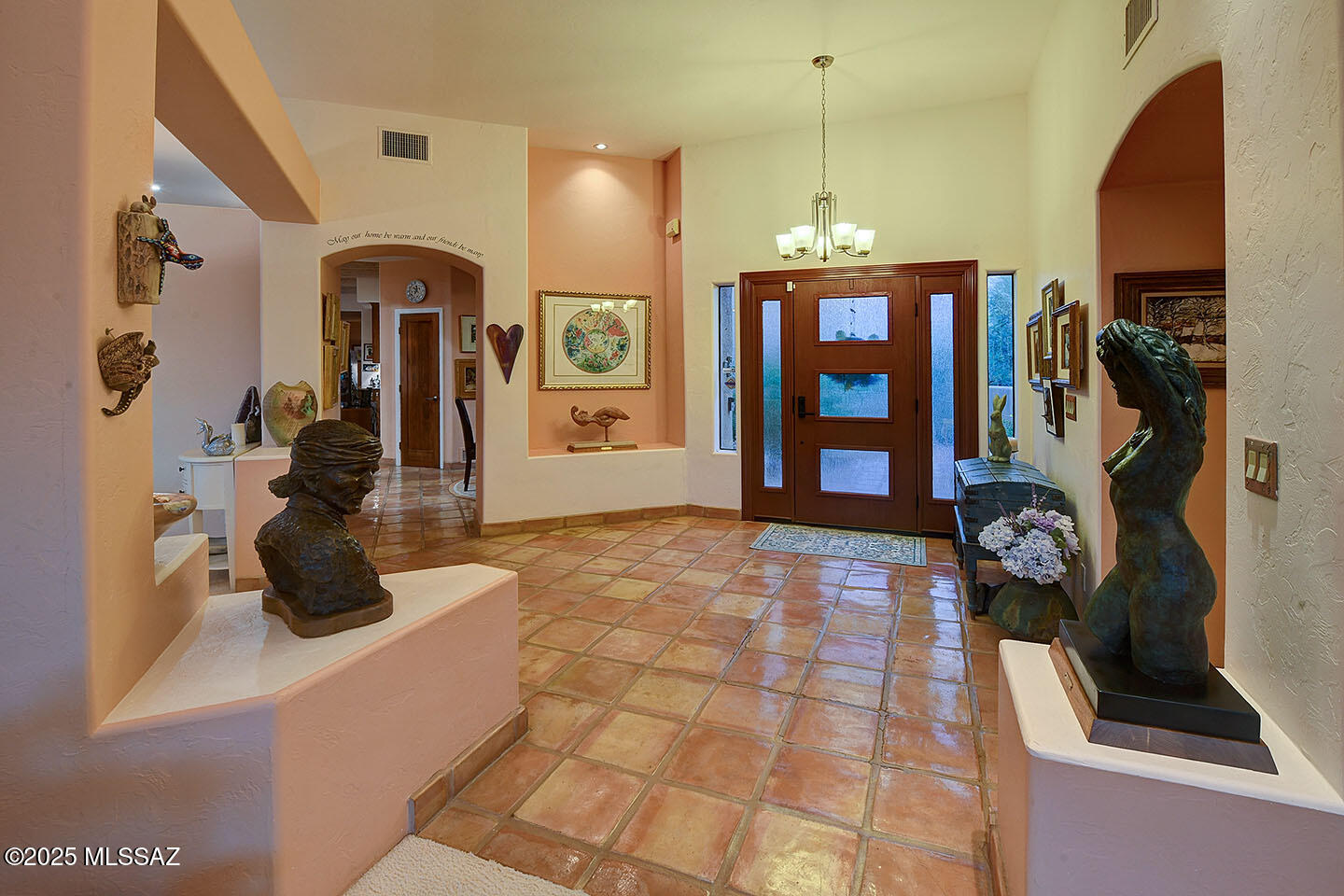 Las Alturas (1-167) - Residential
