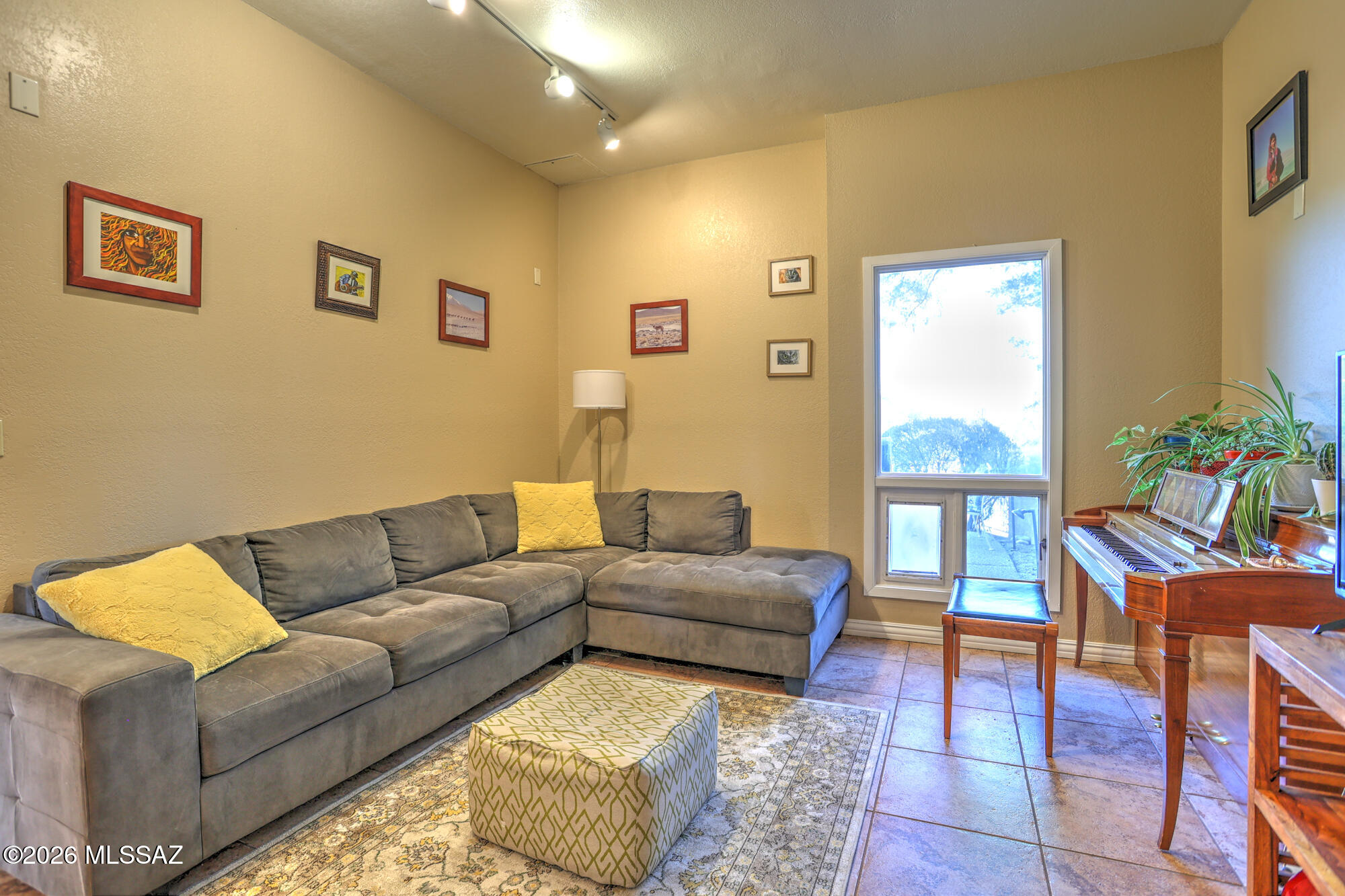 Las Lomas De Catalina (1-36) - Residential