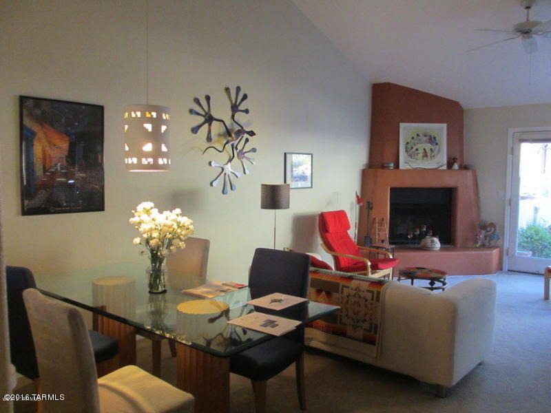 The Villas At Rancho Sin Vacas (1-72) - Residential Lease