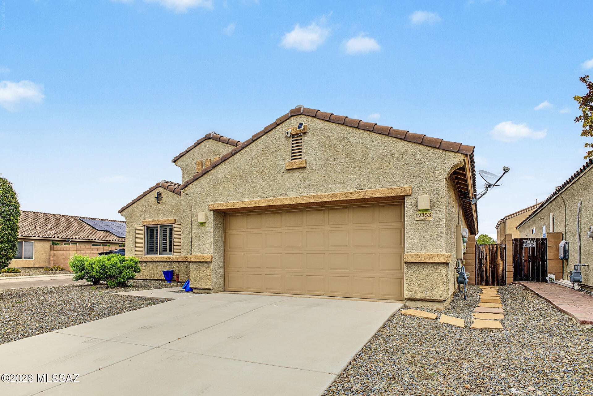 Vista Del Lago - Residential