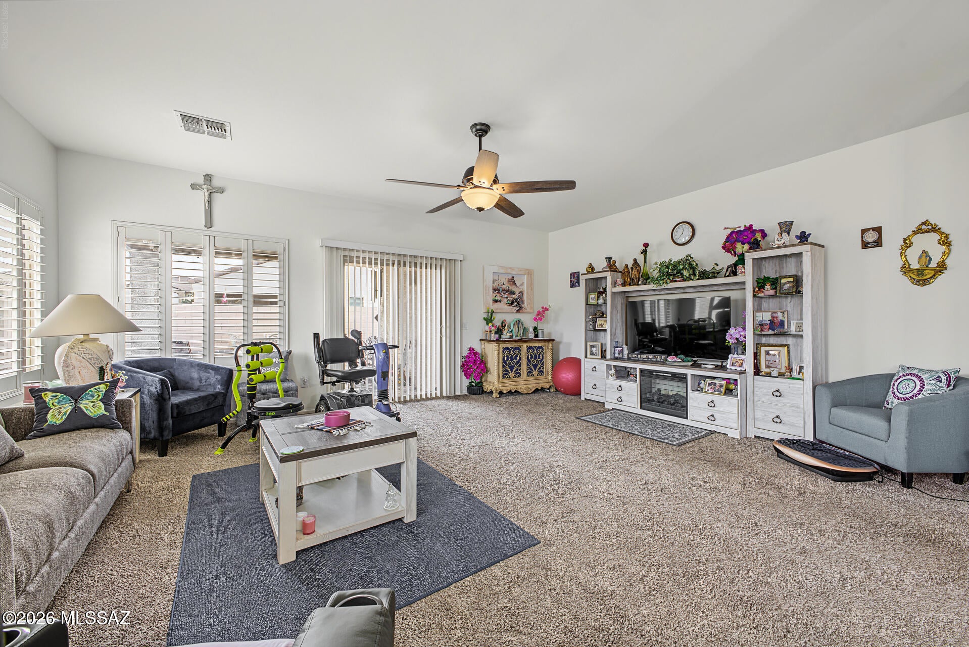 Vista Del Lago - Residential