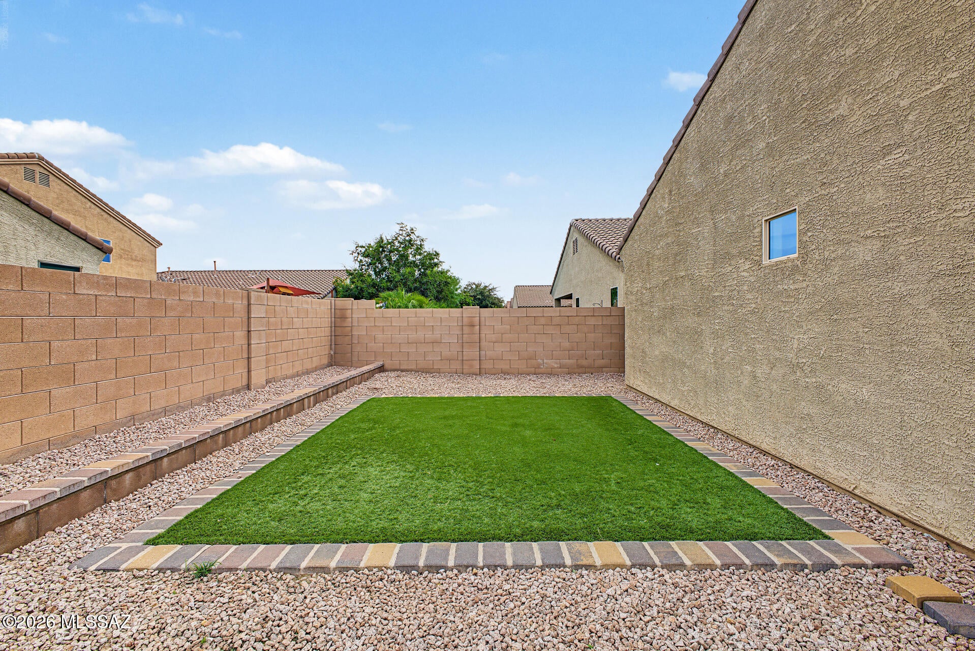 Vista Del Lago - Residential