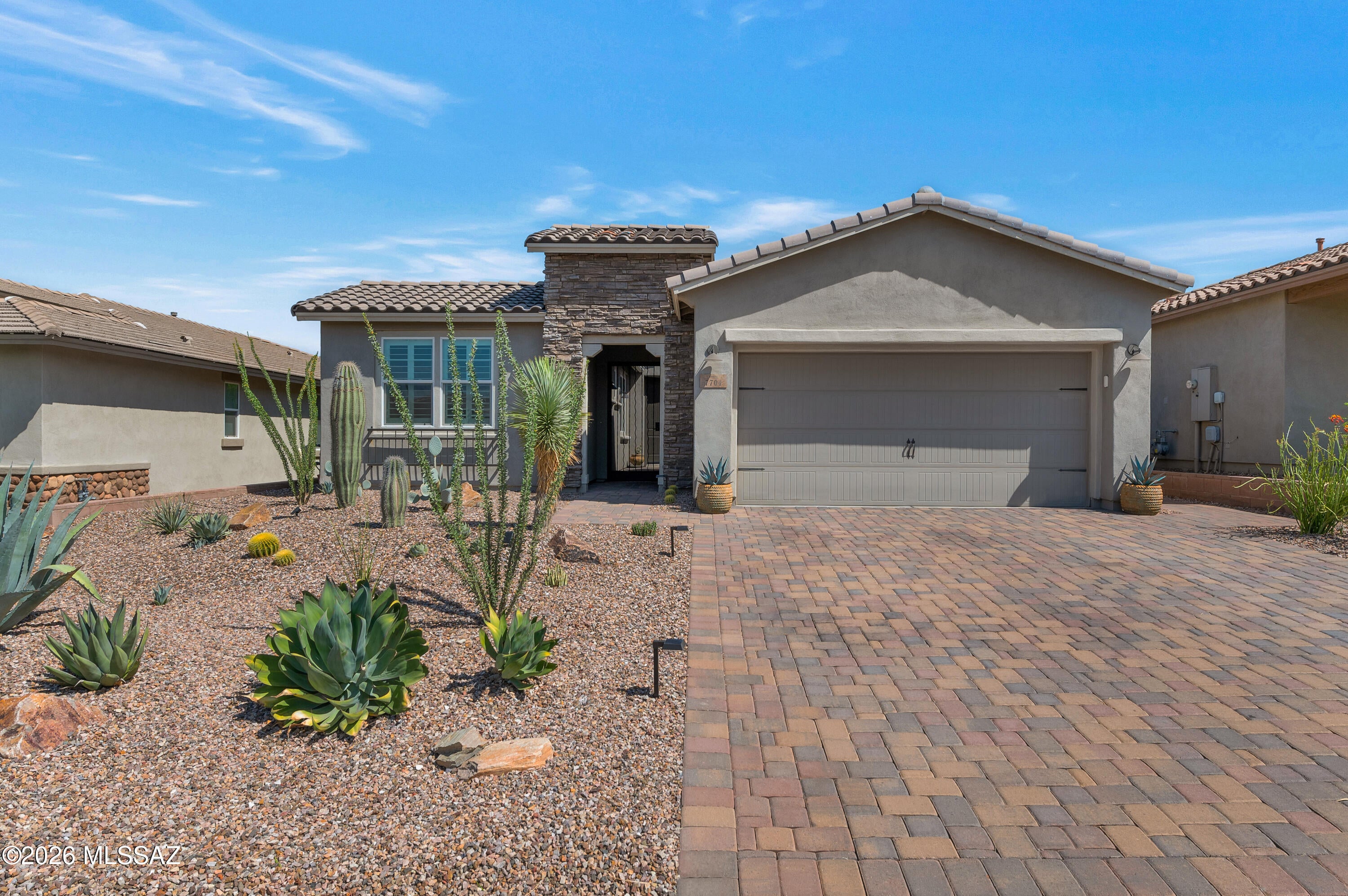 Blue Agave At Dove Mountain - Residential