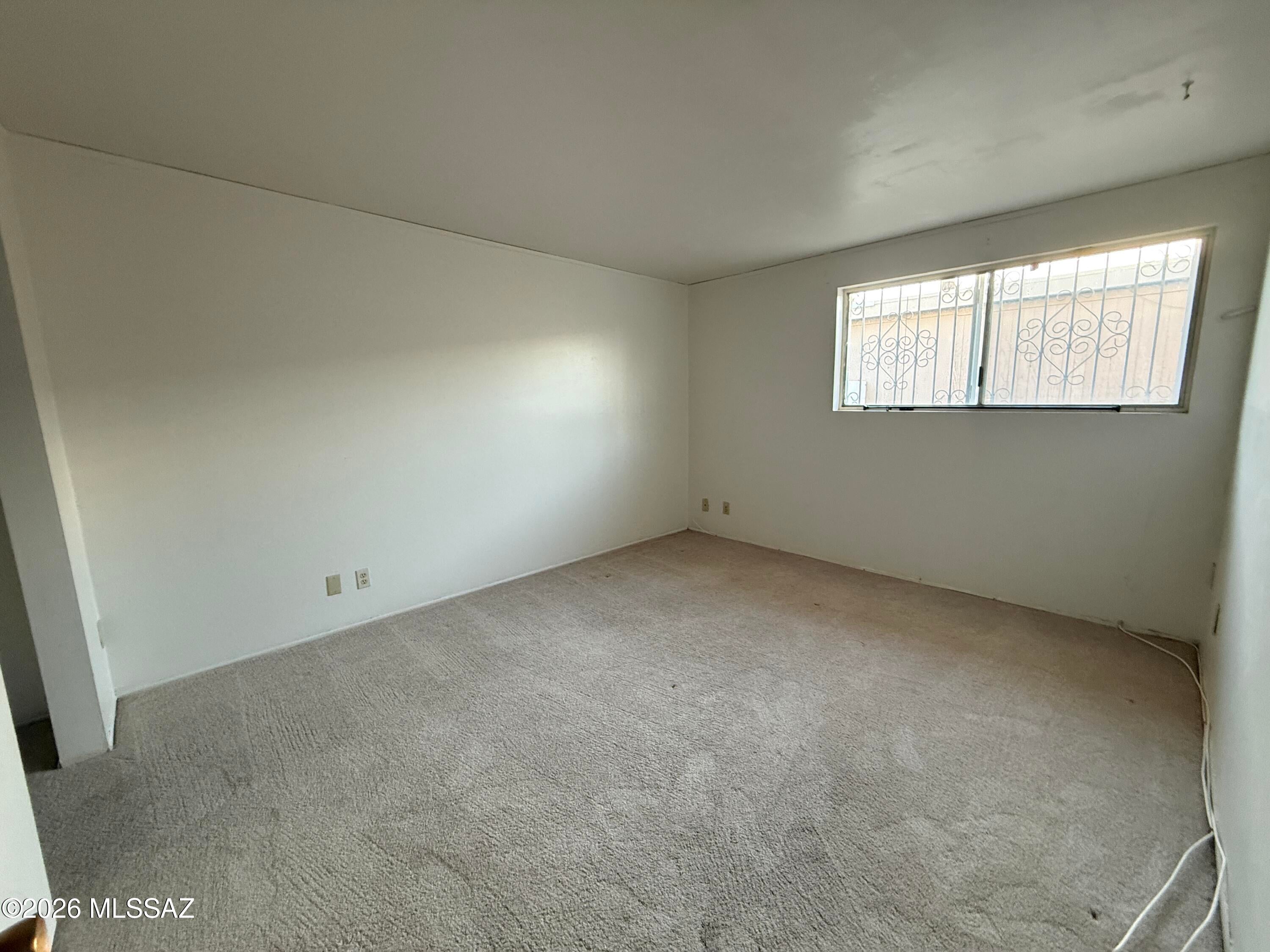 Golf Links Villas Condos - Residential