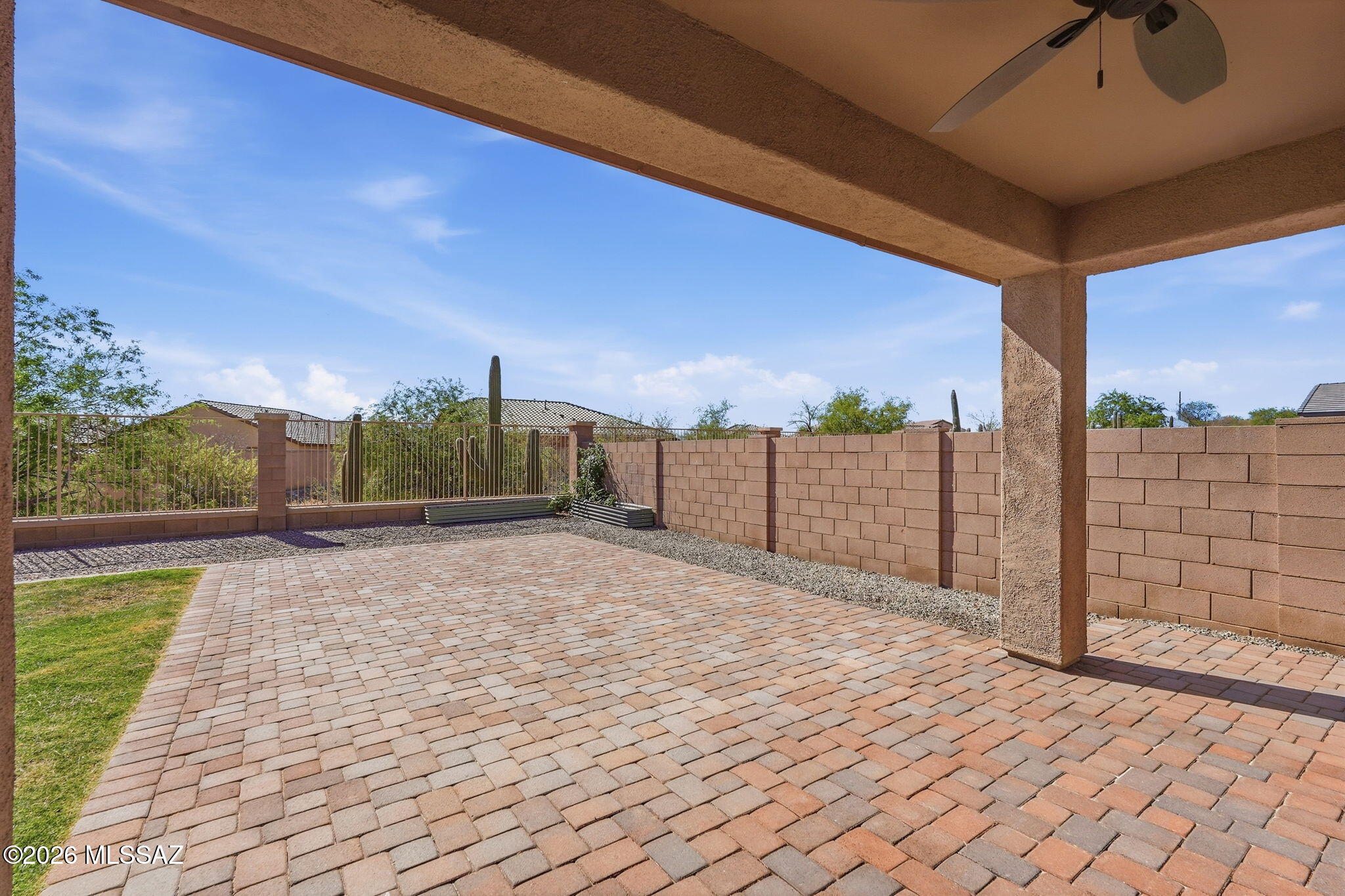Entrada Del Pueblo - Residential