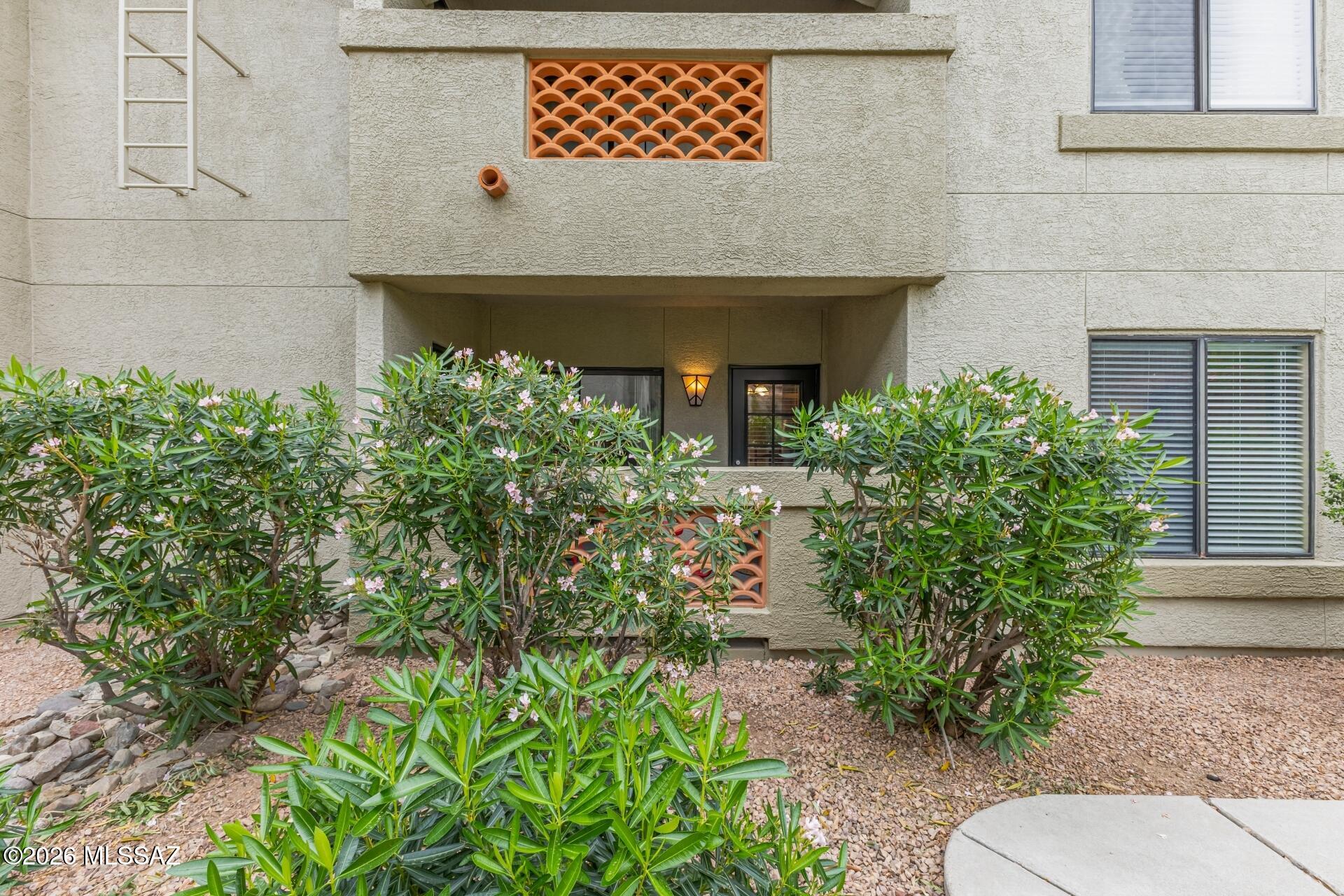 Veranda at Ventana Condominiums - Residential