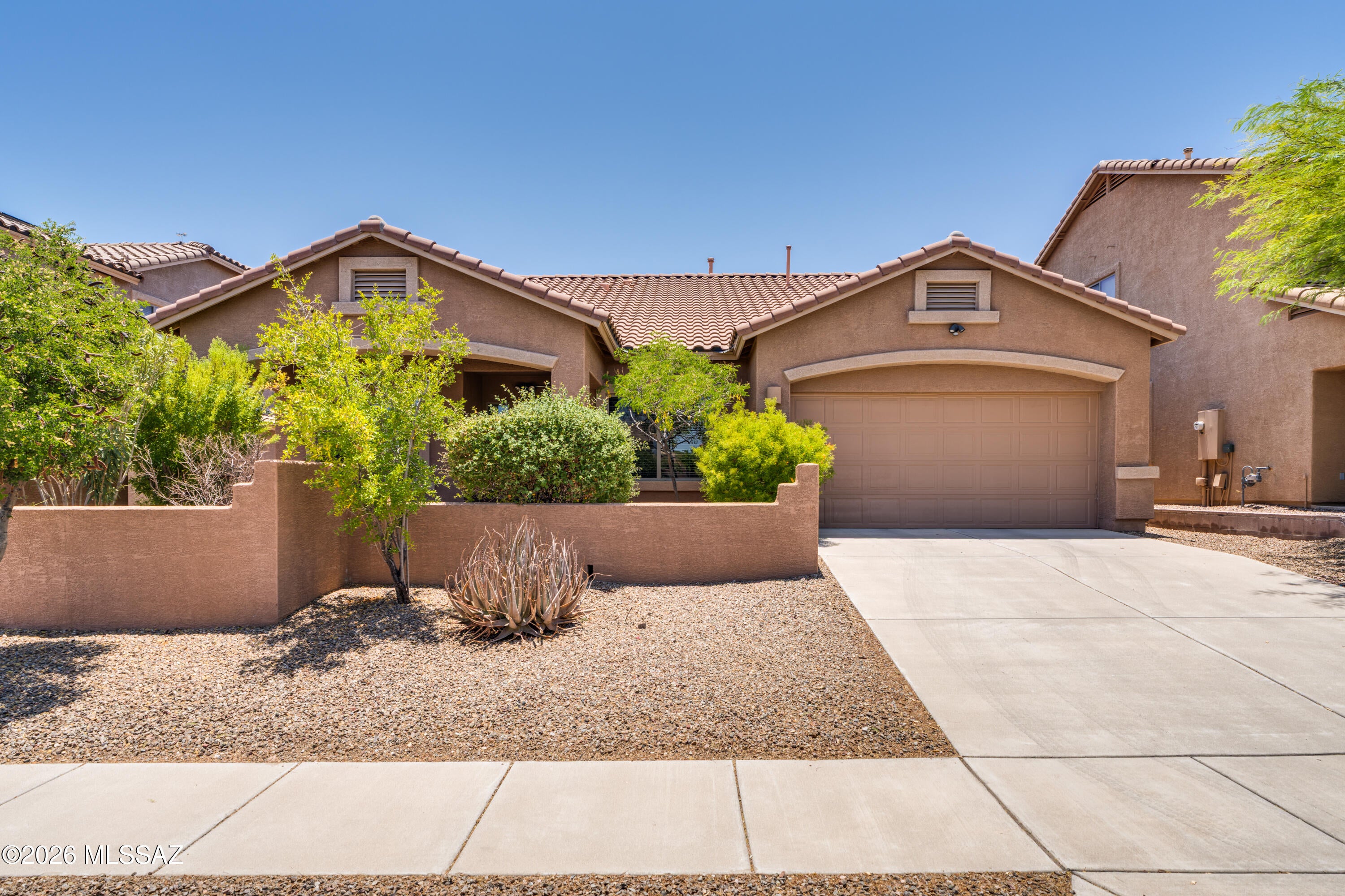 Tangerine Terrace (1-105) - Residential Lease