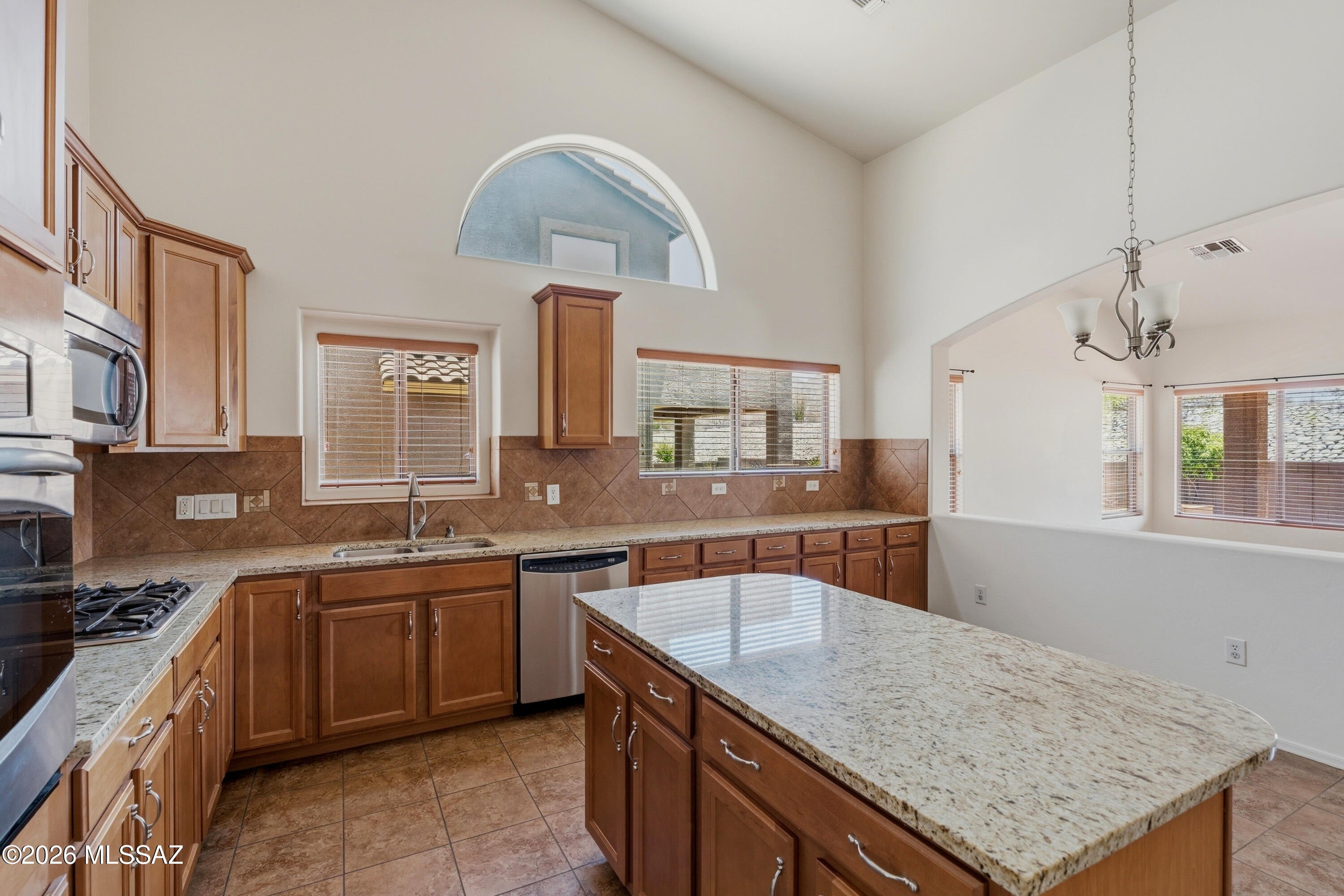 Tangerine Terrace (1-105) - Residential Lease