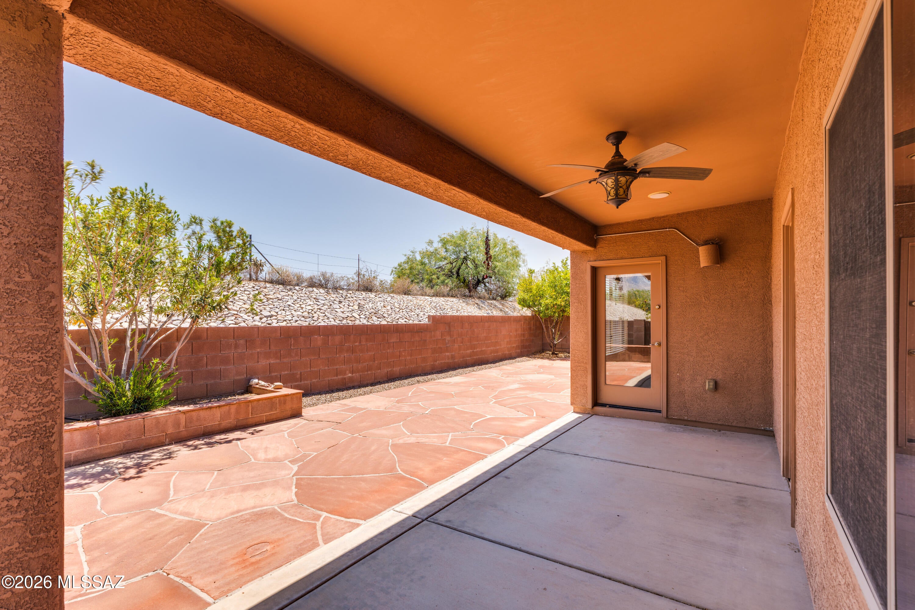 Tangerine Terrace (1-105) - Residential Lease