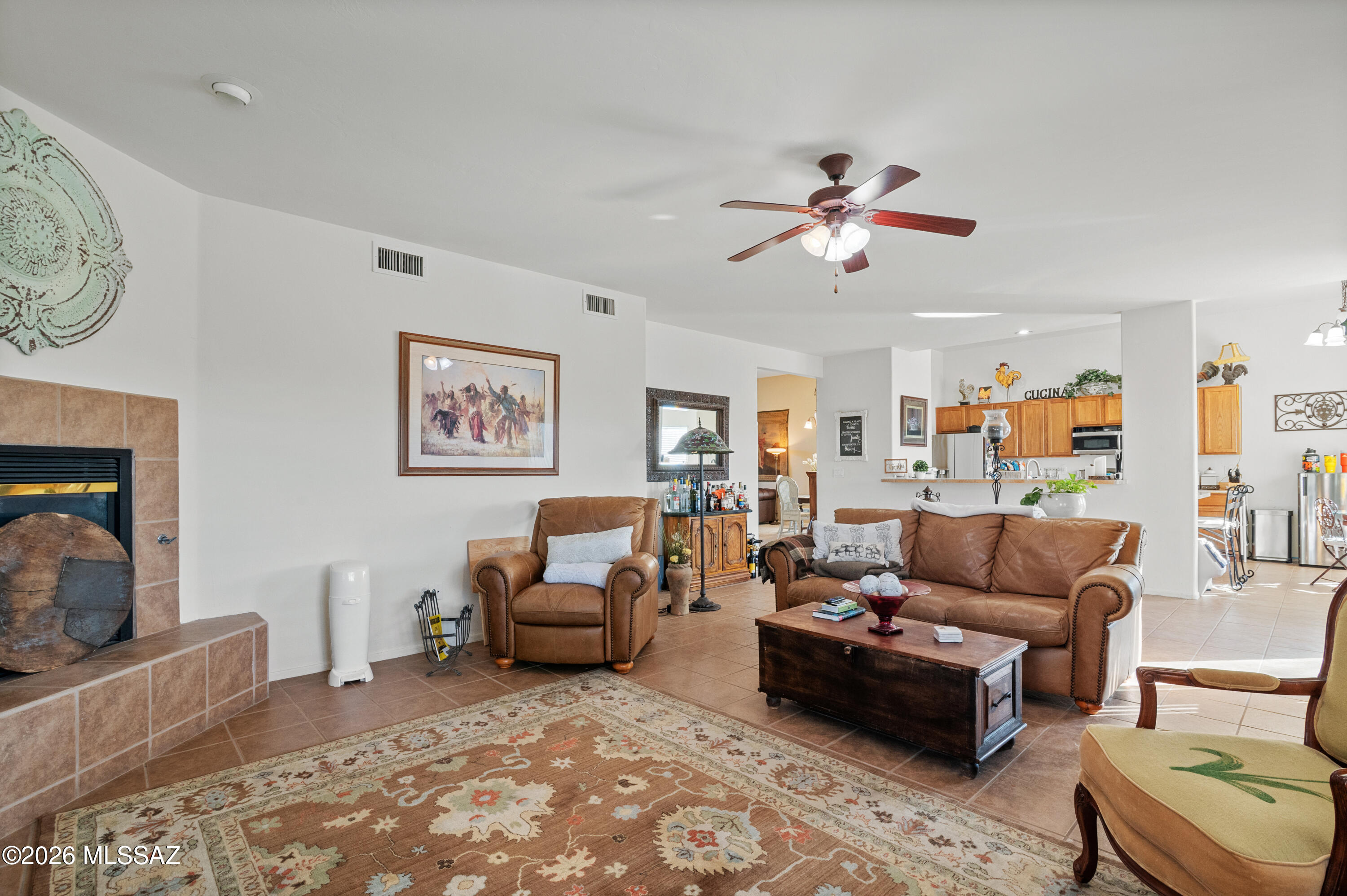 Continental Reserve Blk. 14 (1-82) - Residential